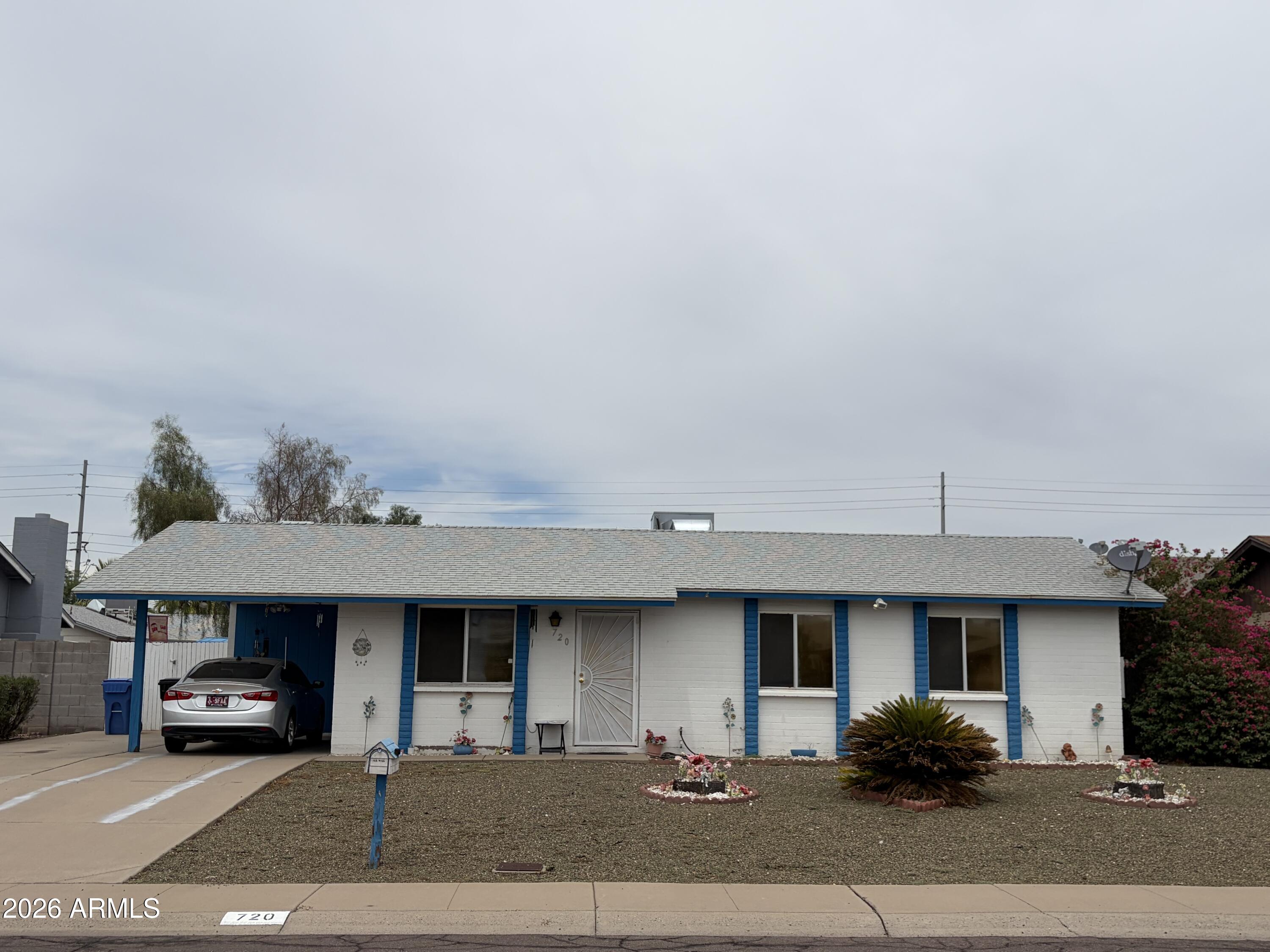 720 W Wagoner Road — photo