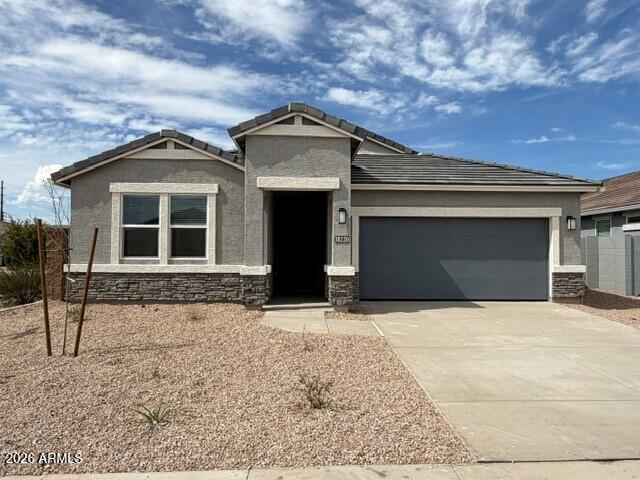 38220 W Capri Avenue — photo