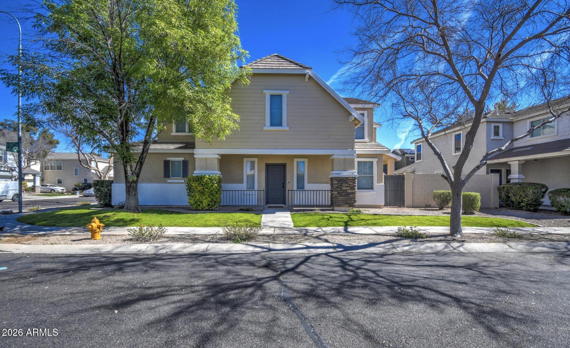 12031 W Belmont Drive — photo
