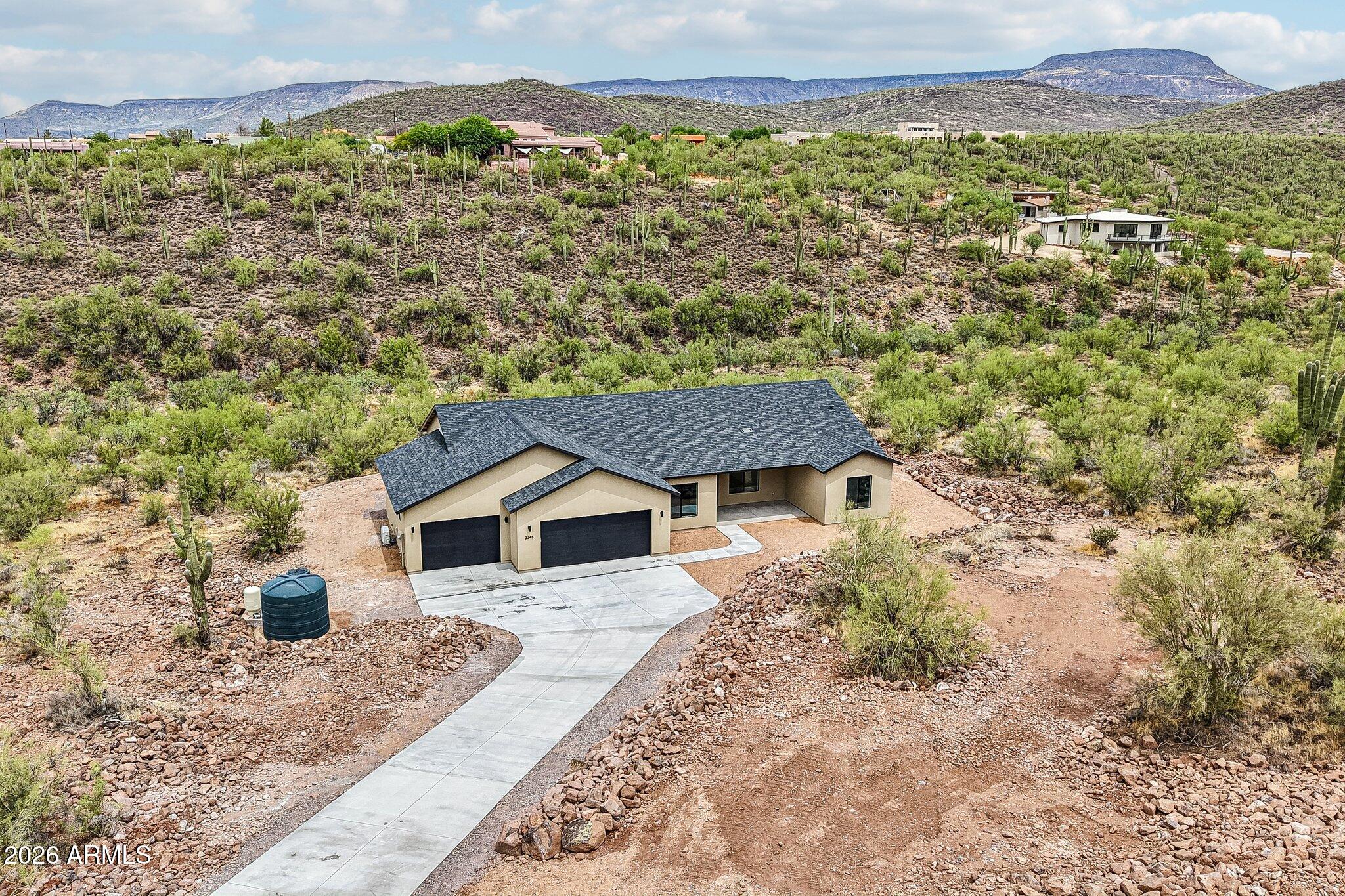 2246 E Manana Road — photo
