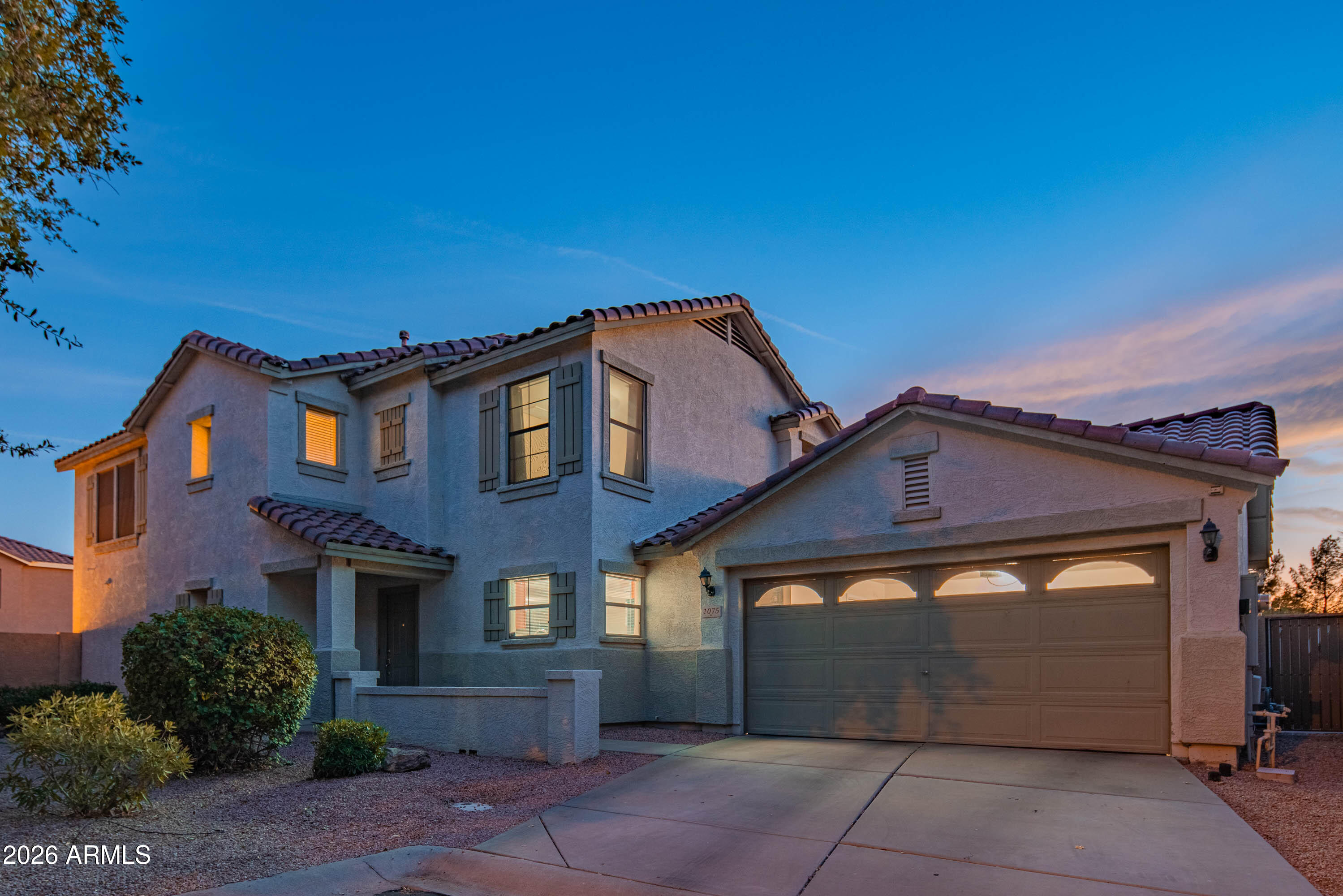 1075 E Parkview Court — photo
