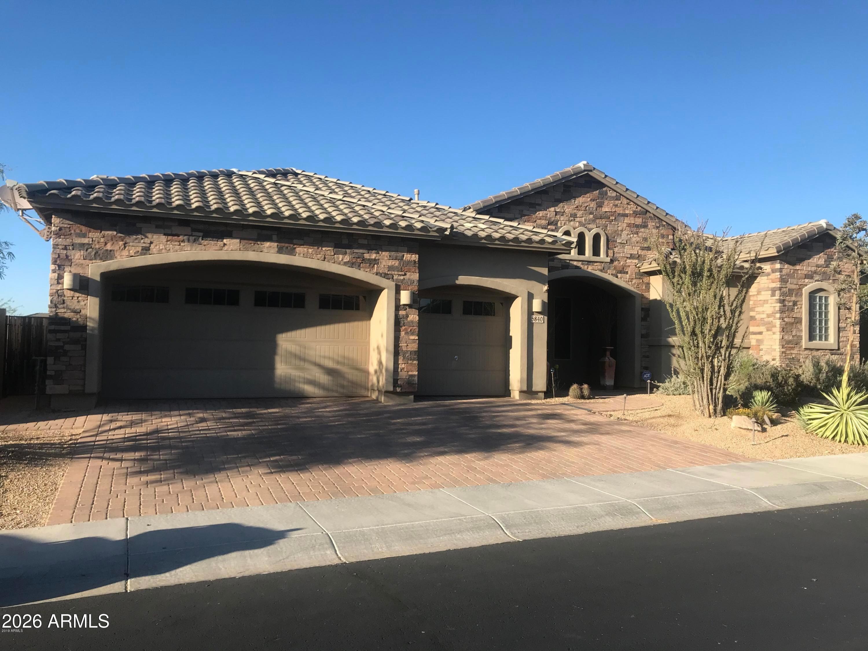 5840 E Sierra Sunset Trail — photo