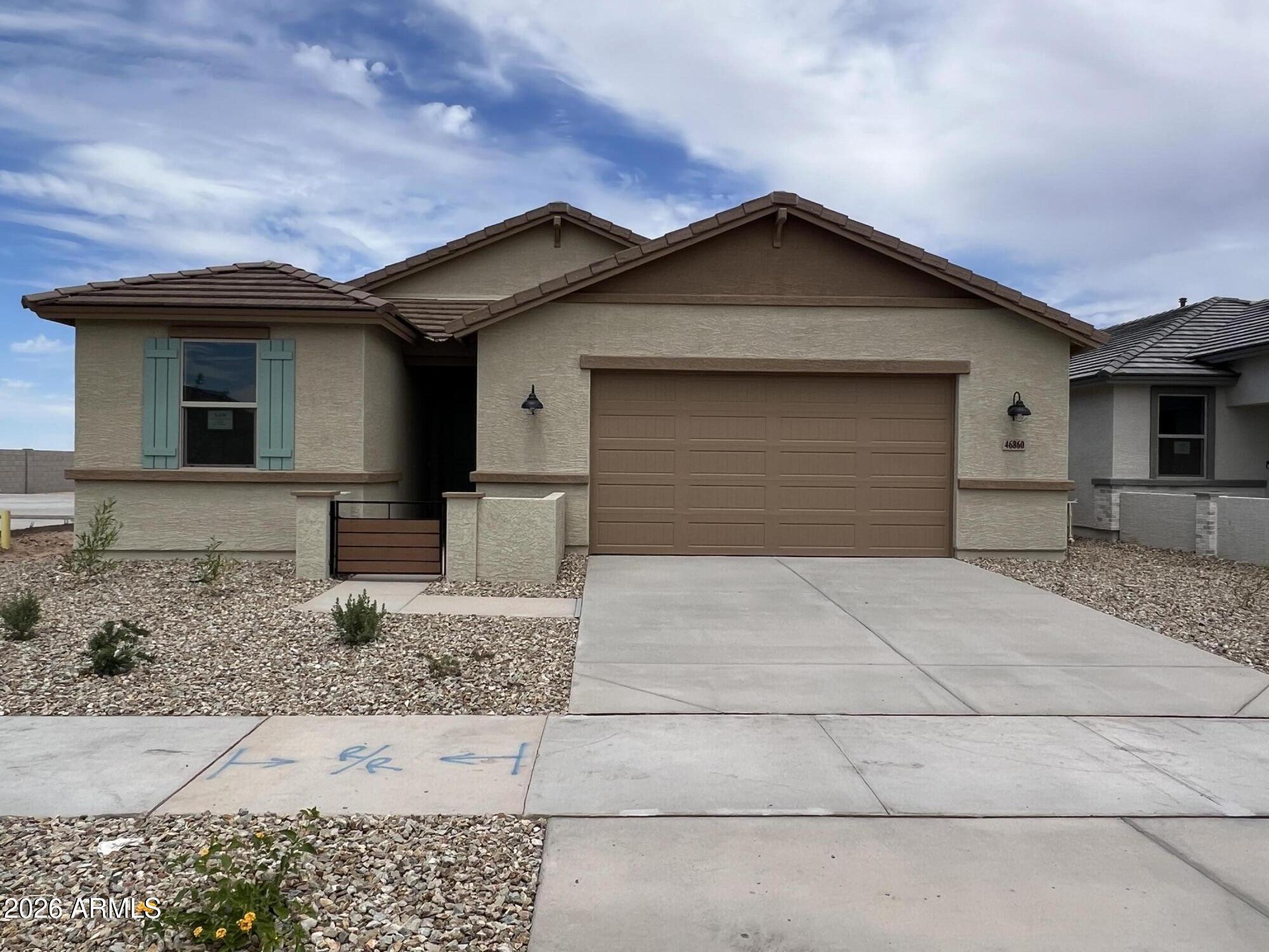 46860 W Crescent Moon Drive — photo