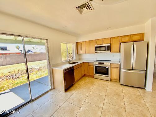 4109 W Altadena Avenue — photo
