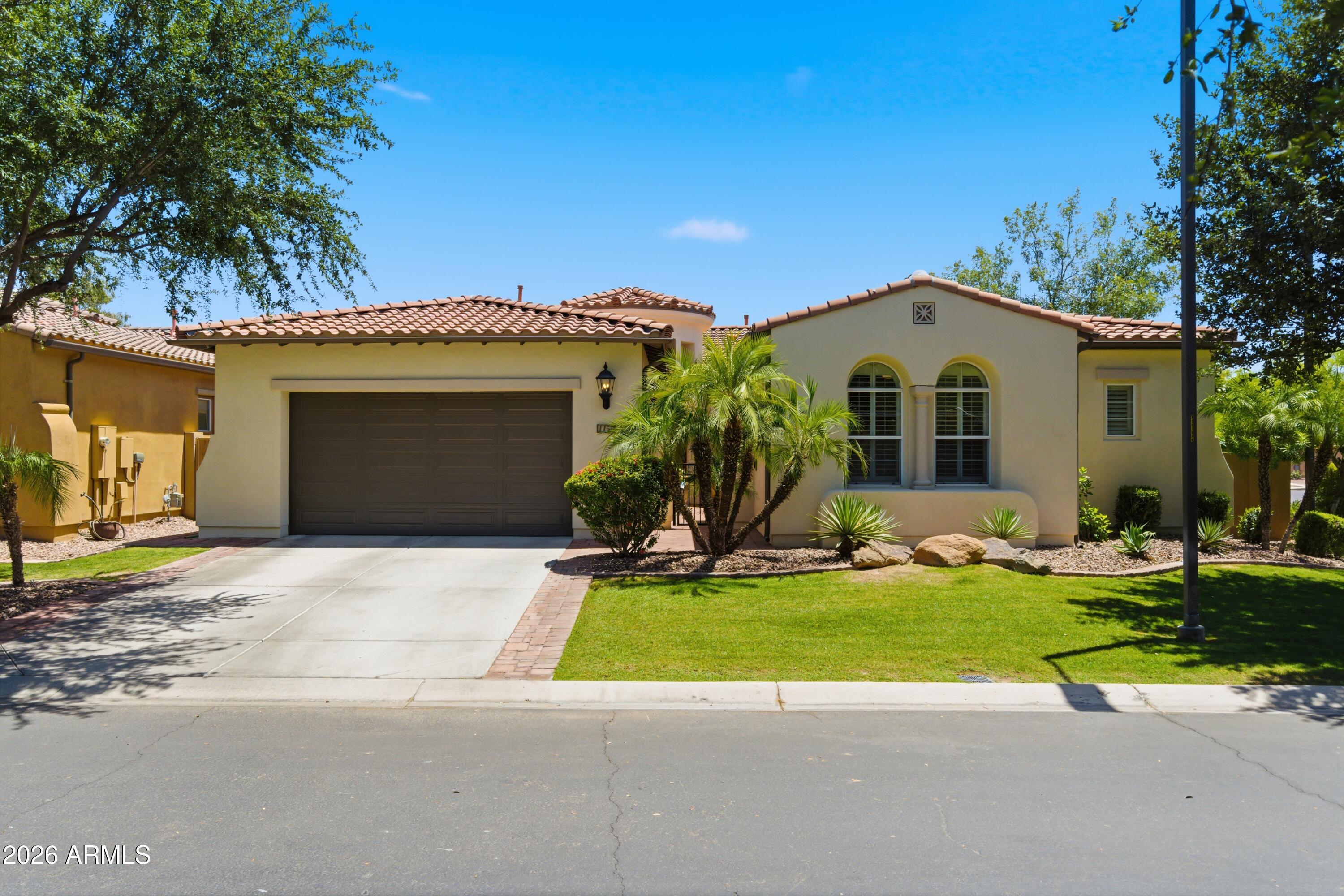 1159 W Tonto Place — photo