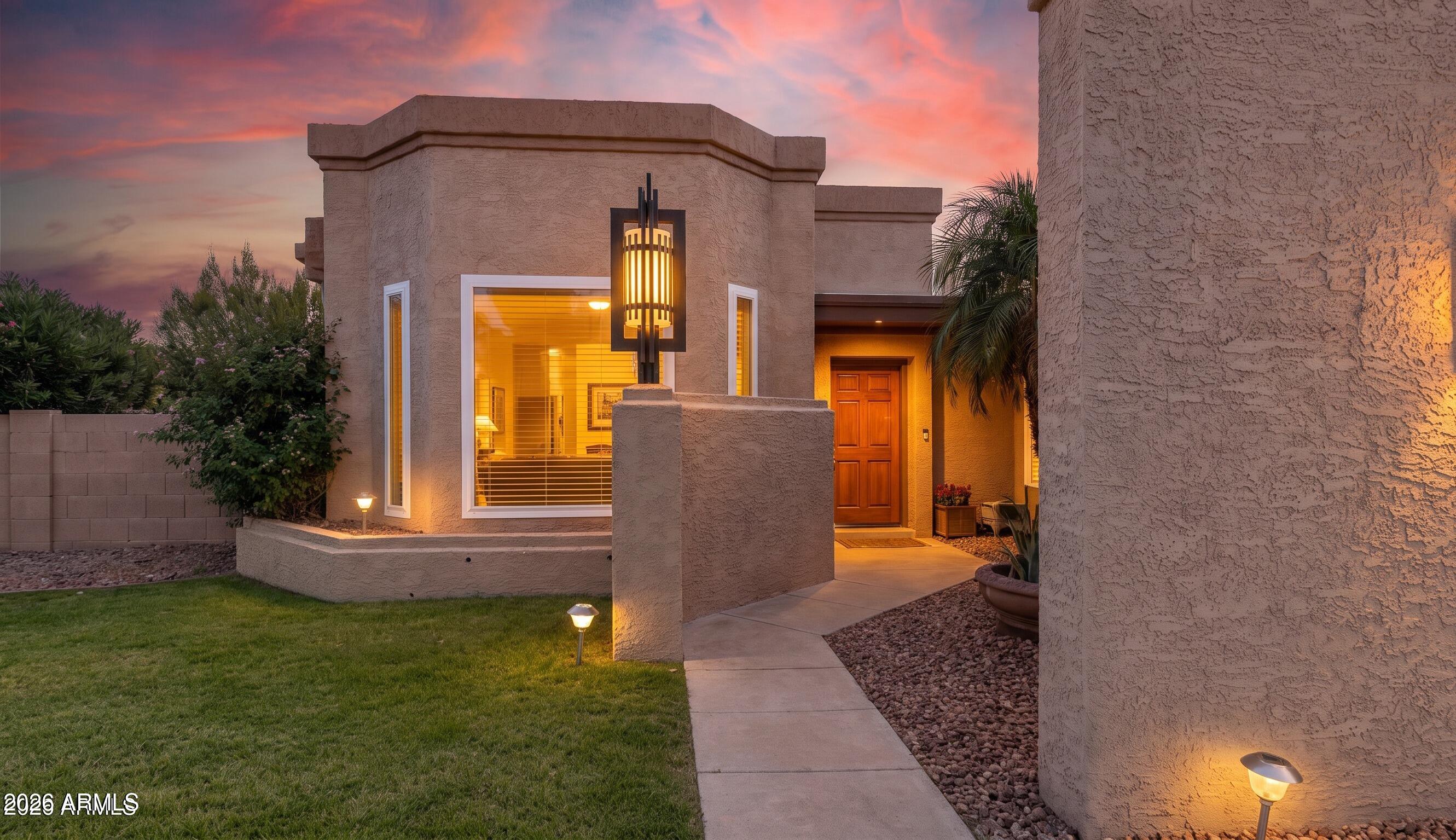 6769 E Grandview Drive — photo
