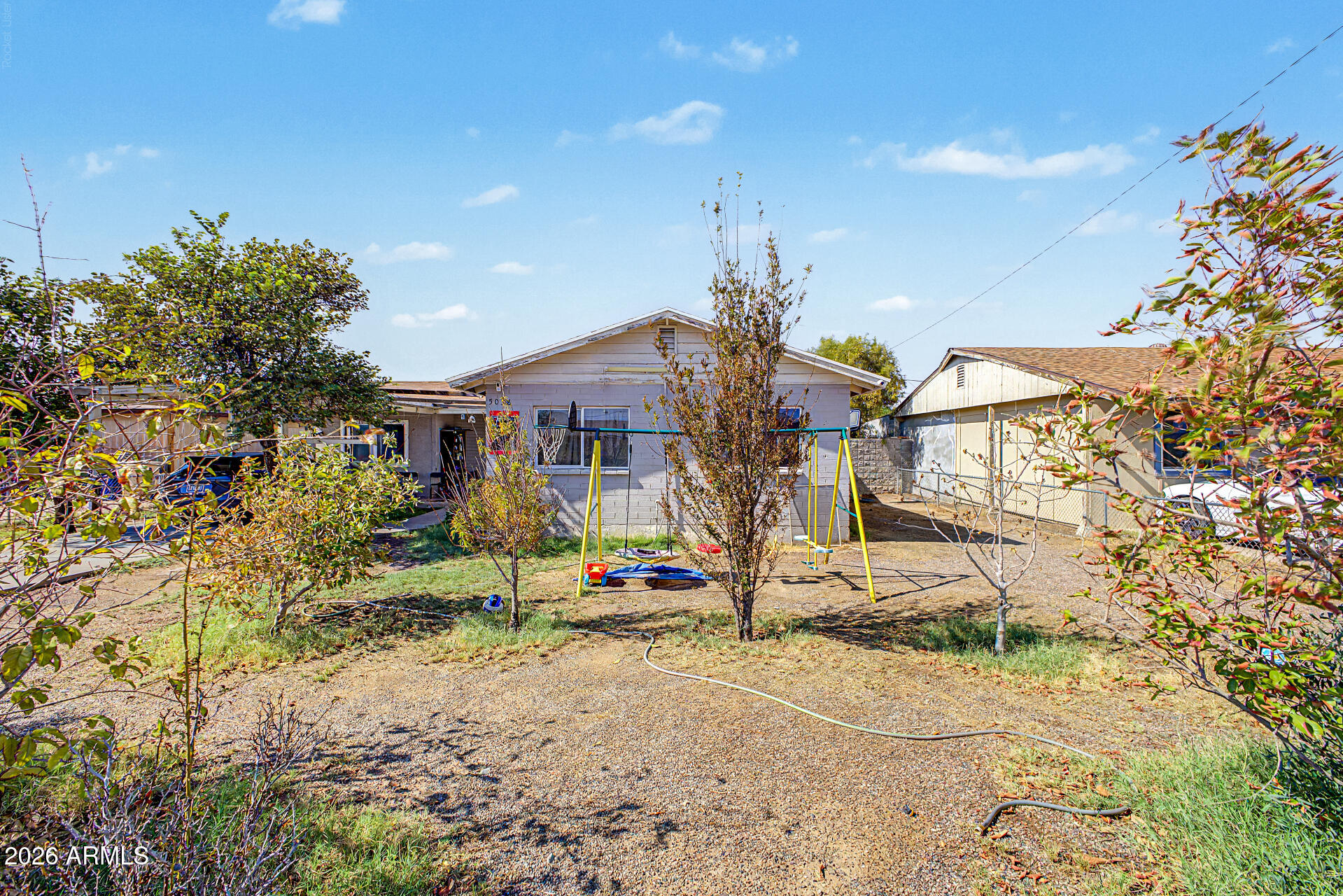5038 W Tuckey Lane — photo