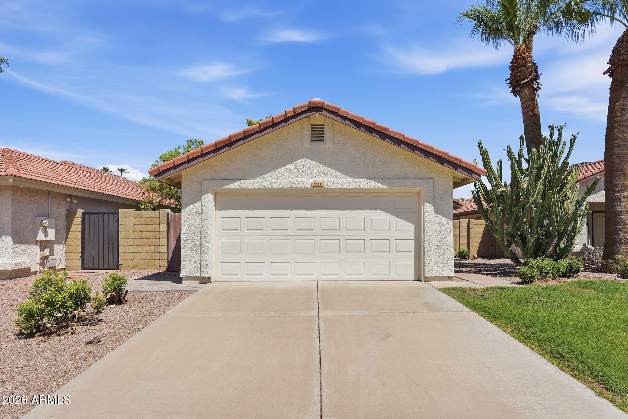 2338 W Orchid Lane — photo