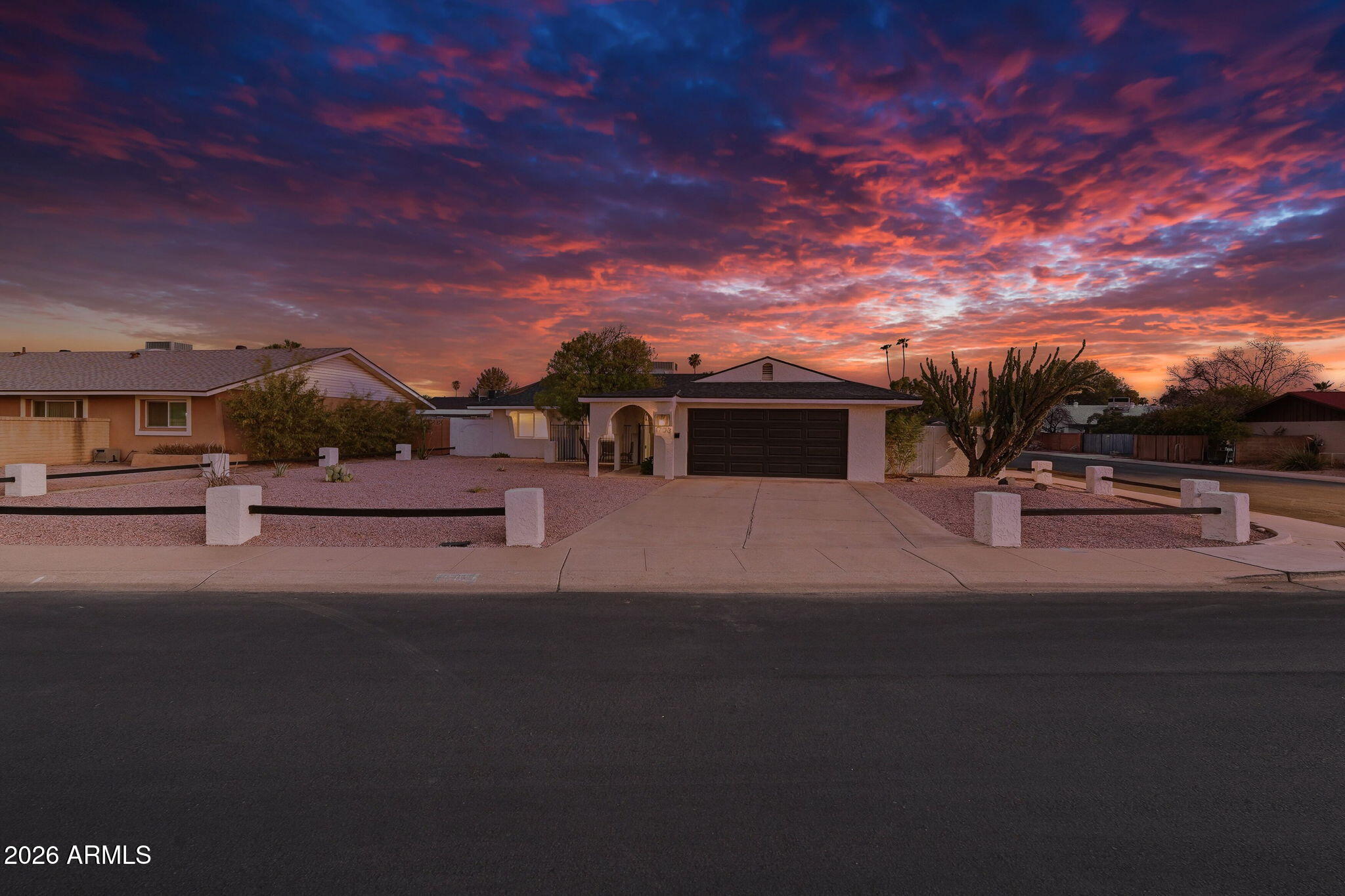 1703 E Laguna Drive — photo