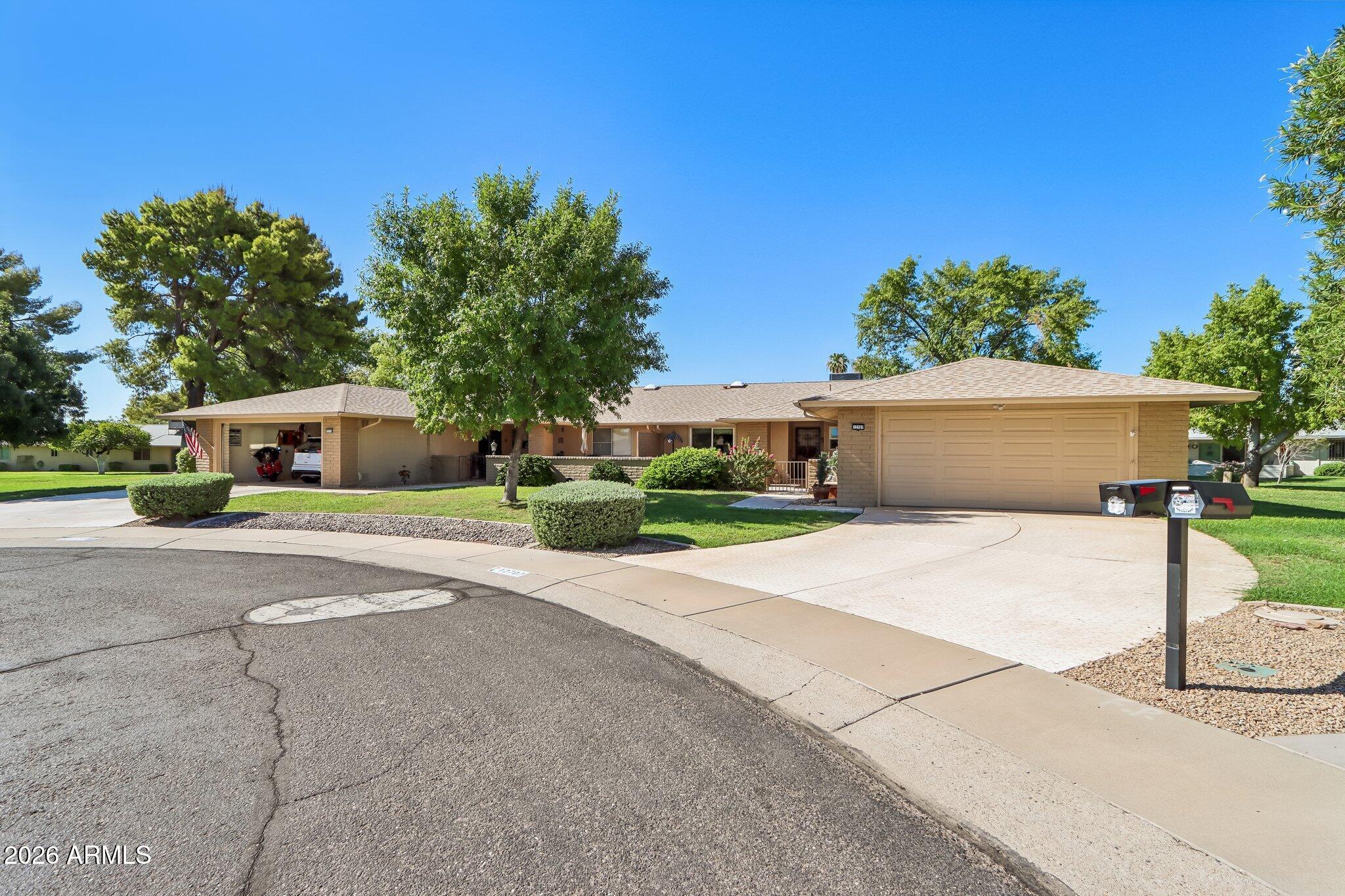 12707 W Castle Rock Drive — photo