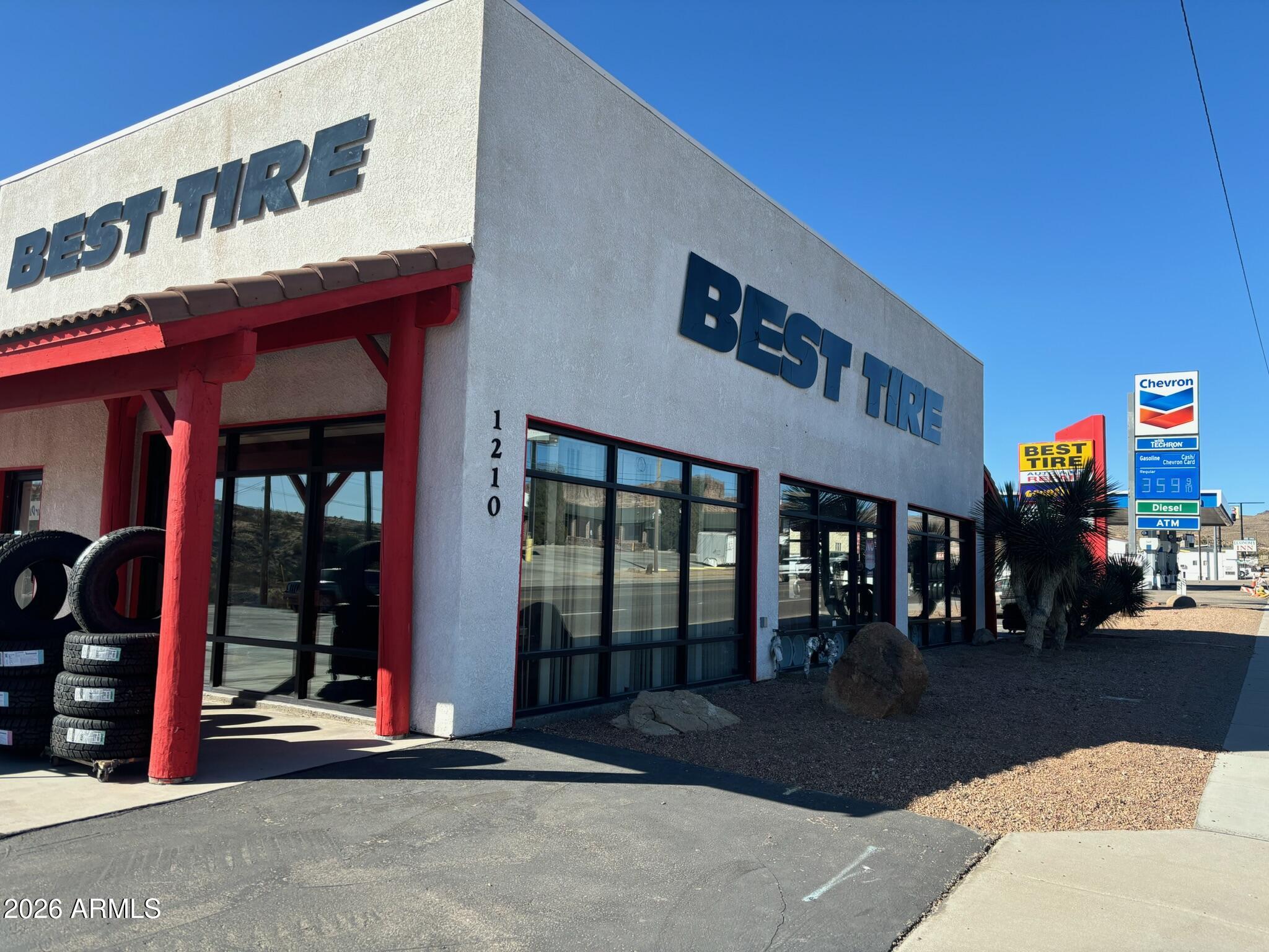 1210 W Beale Street — photo