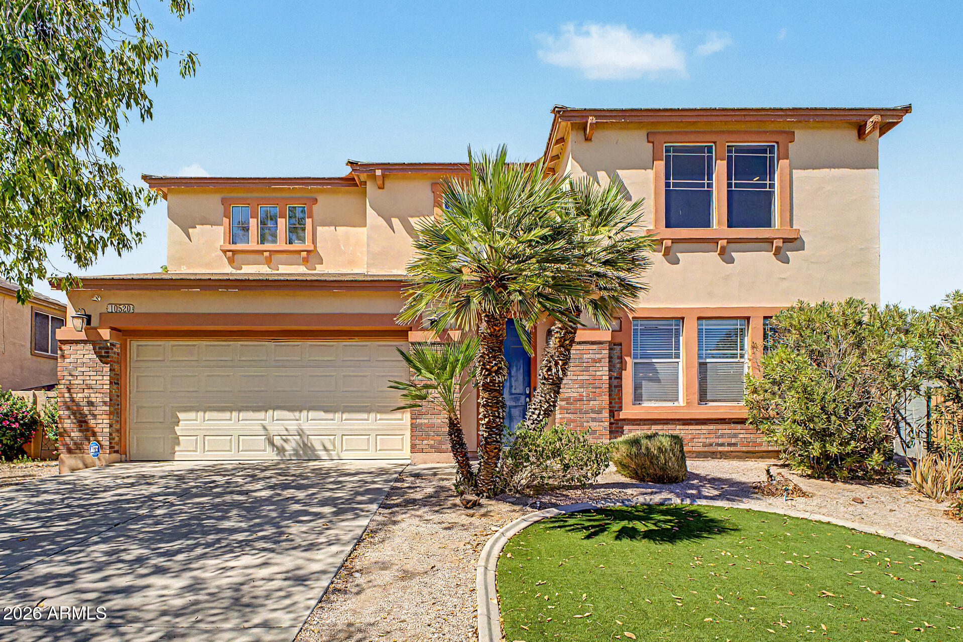 10520 E Olla Avenue — photo