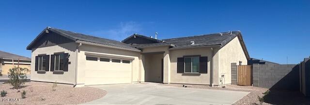 674 W Red Hawk Court — photo