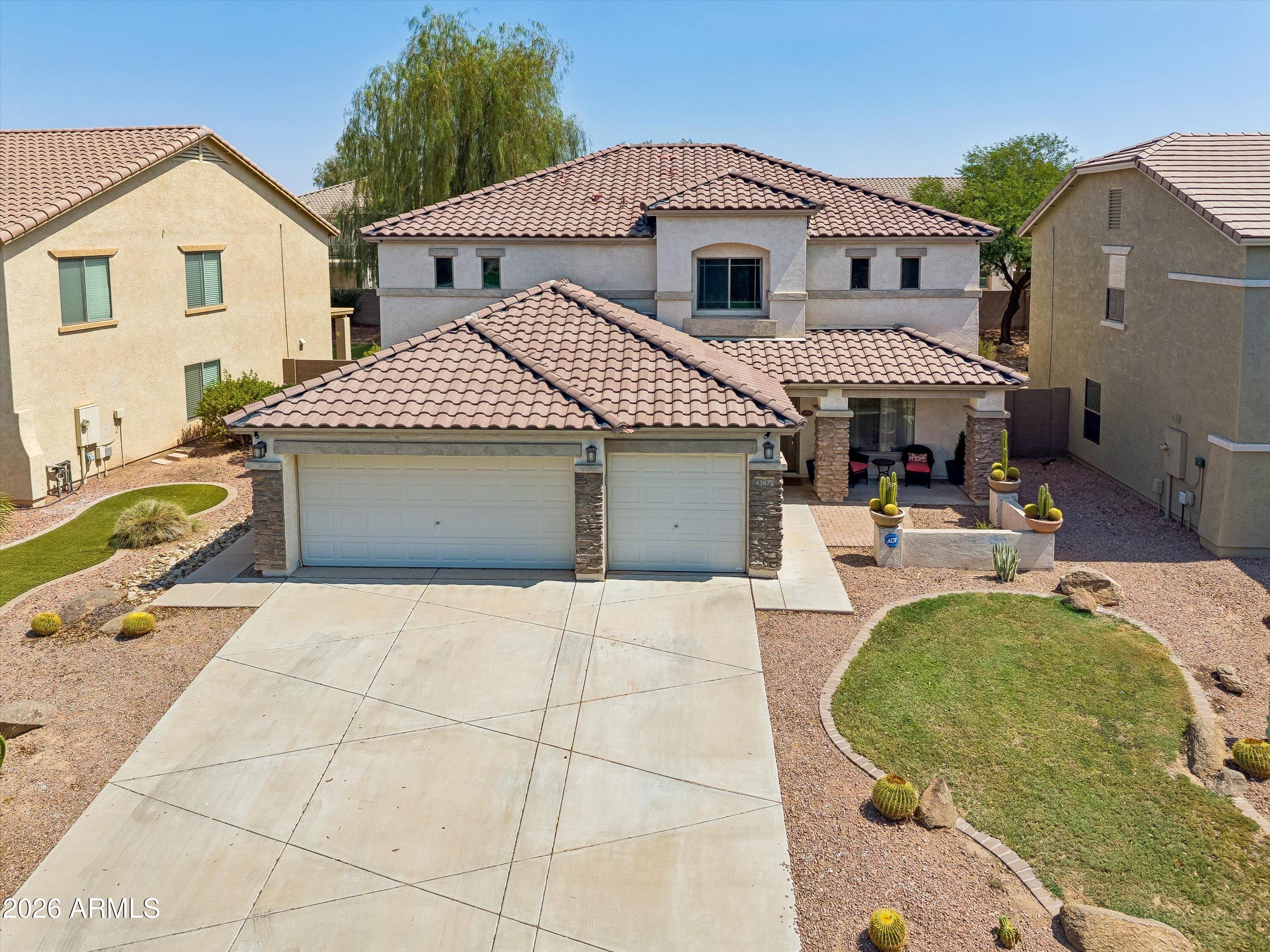 43475 W Maricopa Avenue — photo
