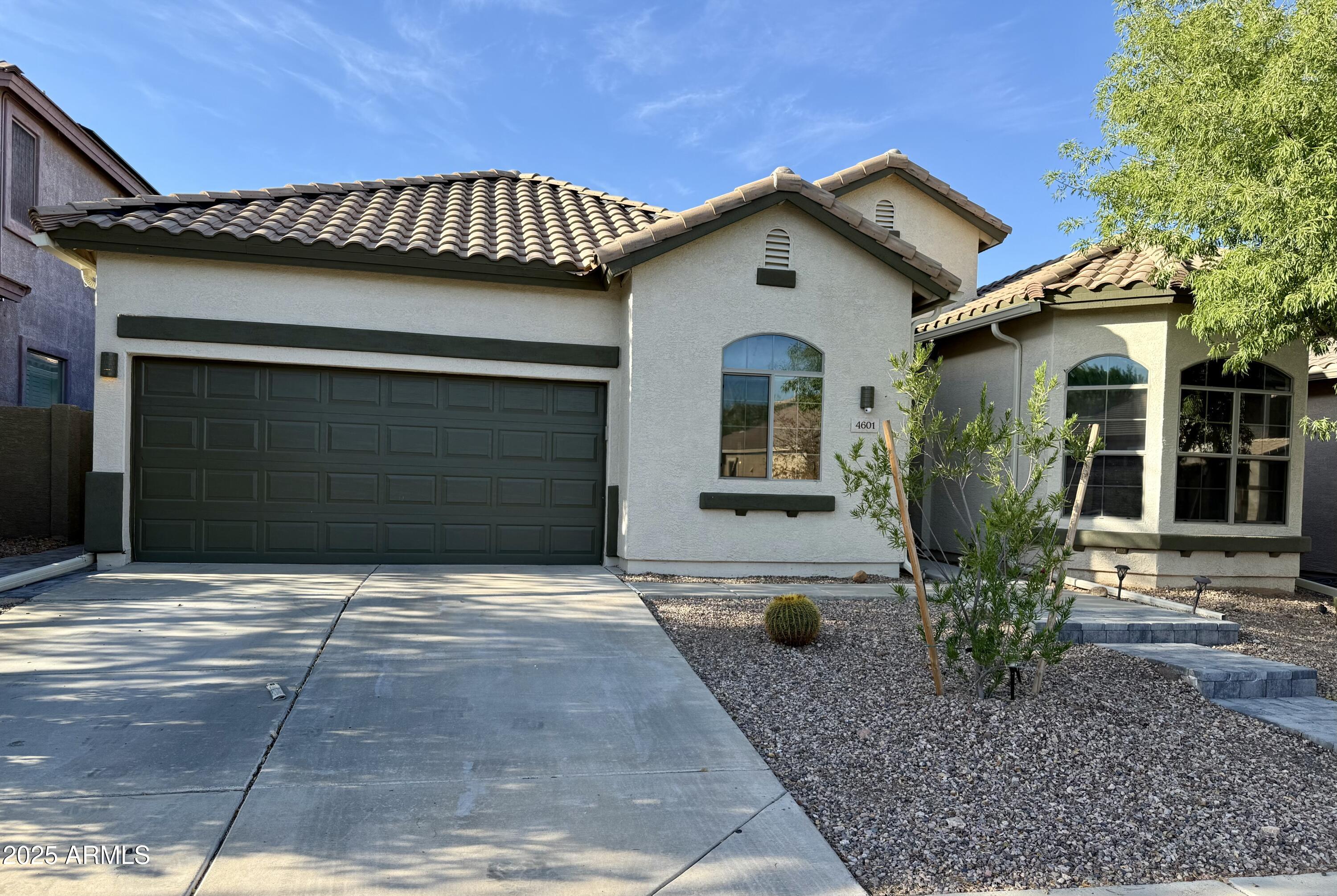 4601 W Moss Springs Road — photo