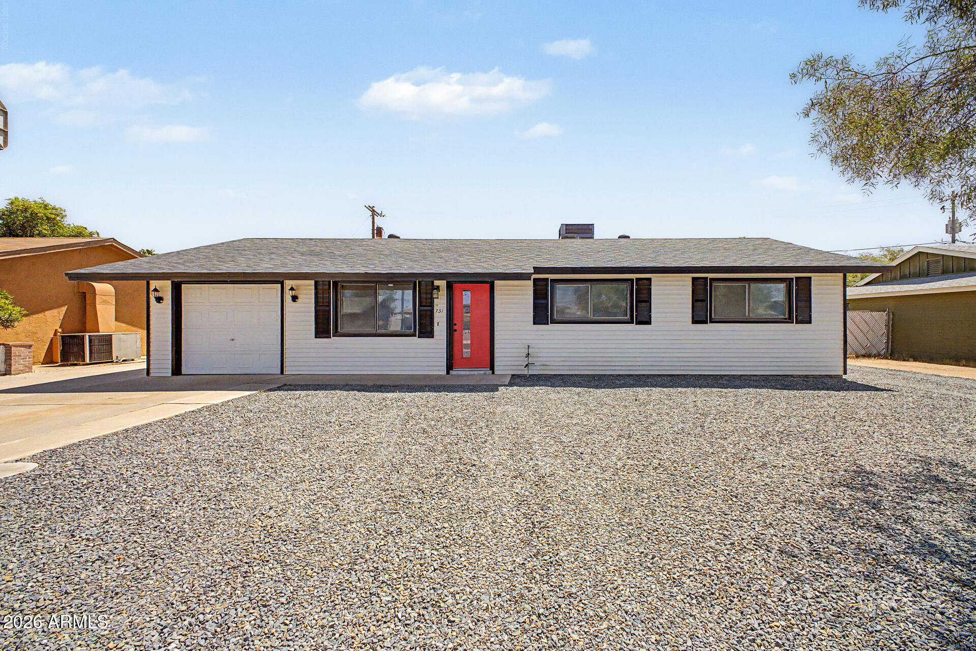 731 E Manor Drive — photo
