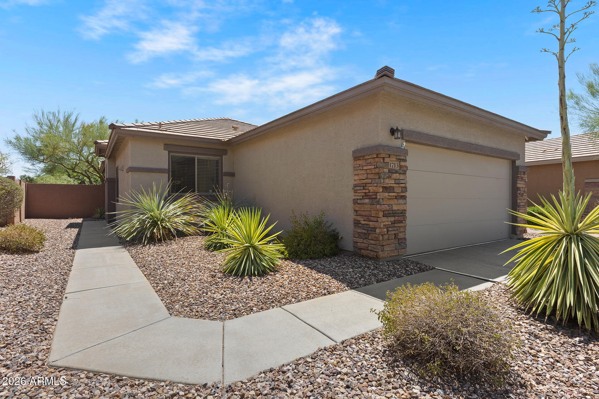 1713 W Morse Drive — photo