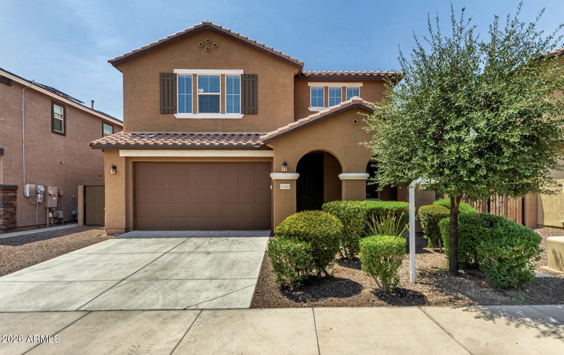21243 W Coronado Road — photo