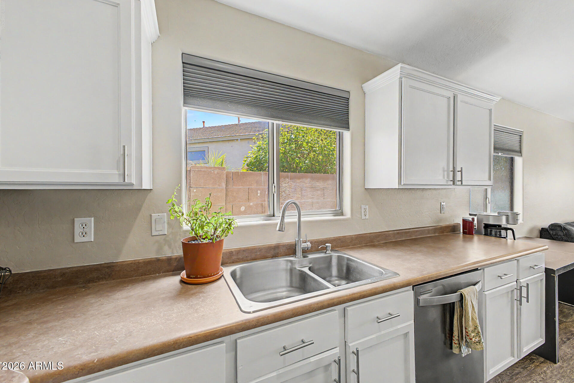 15435 W Mescal Street — photo