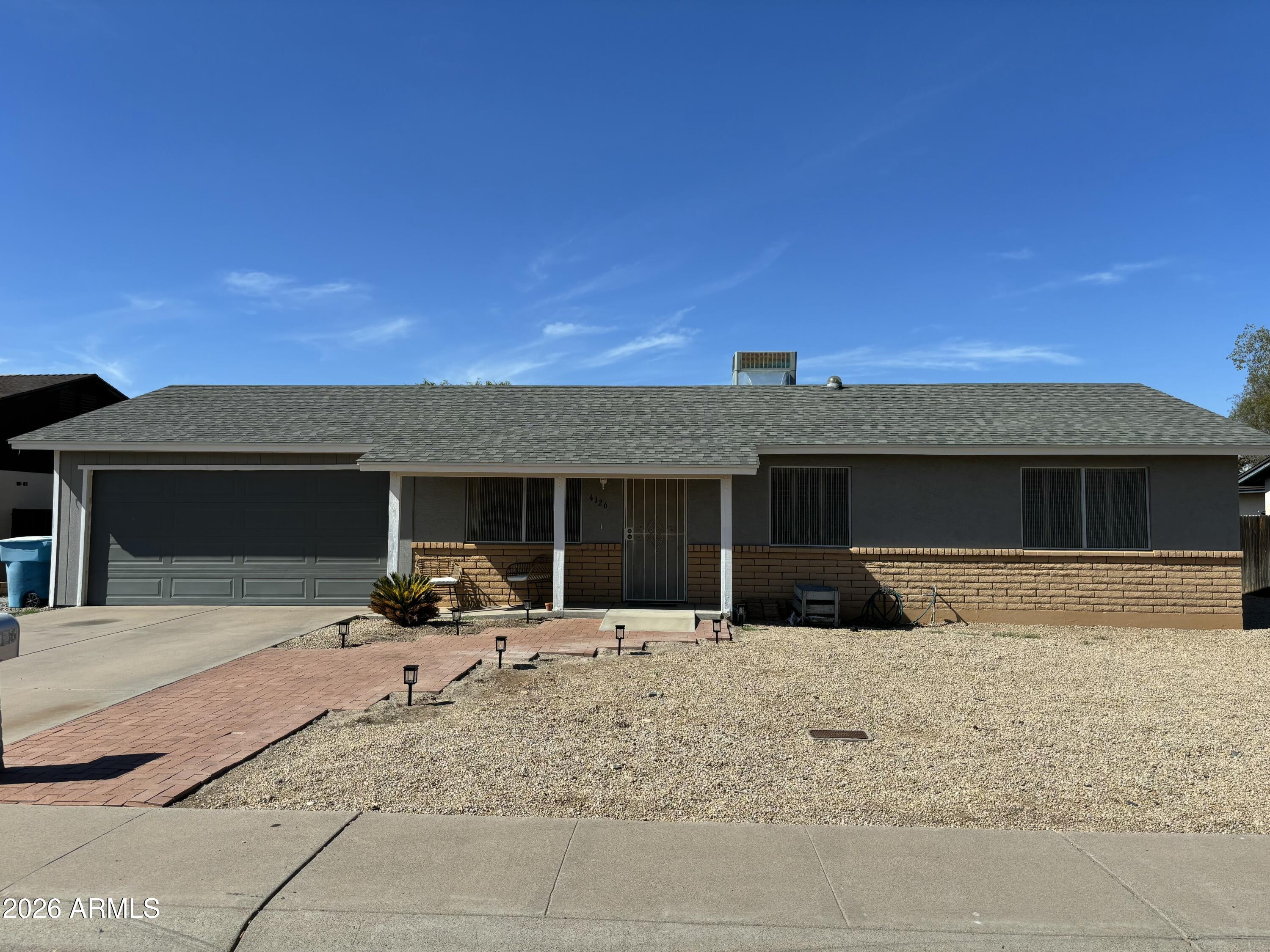 4126 W Sierra Street — photo