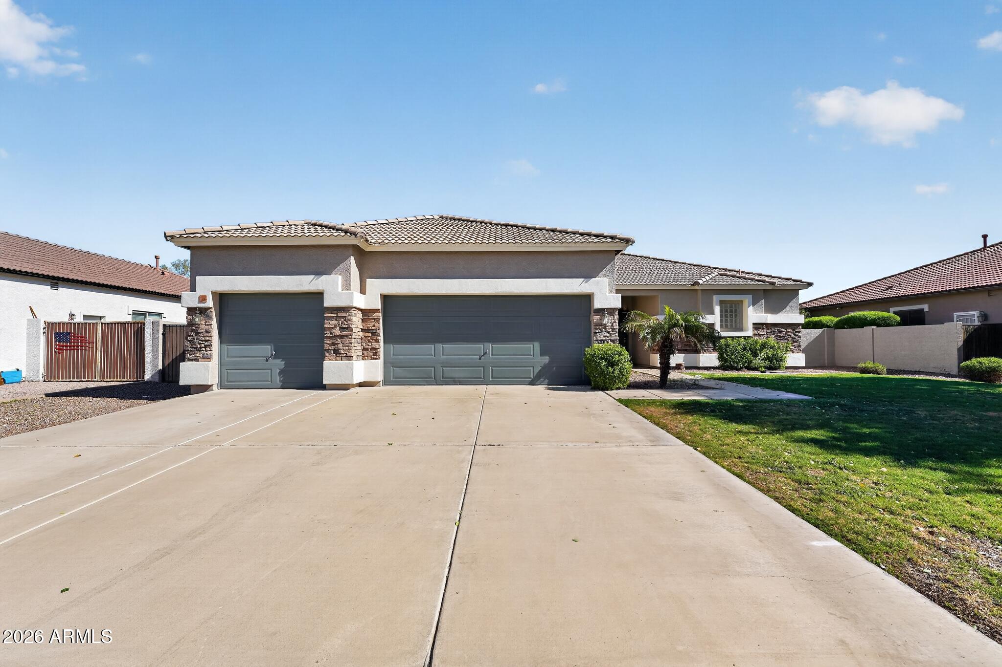 48 E Elgin Street, Gilbert, AZ 85295 — photo 2