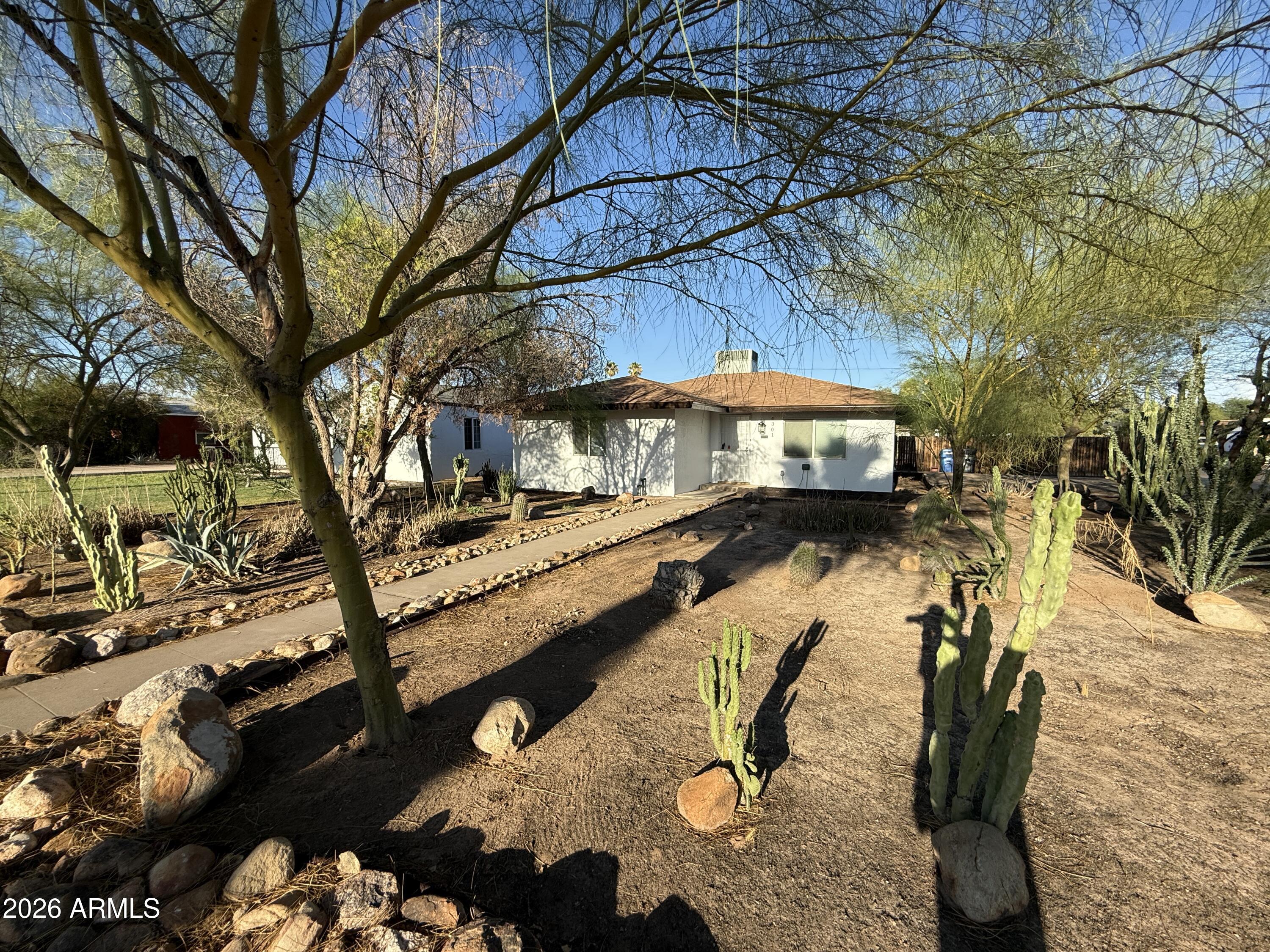 4301 N 15th Drive — photo