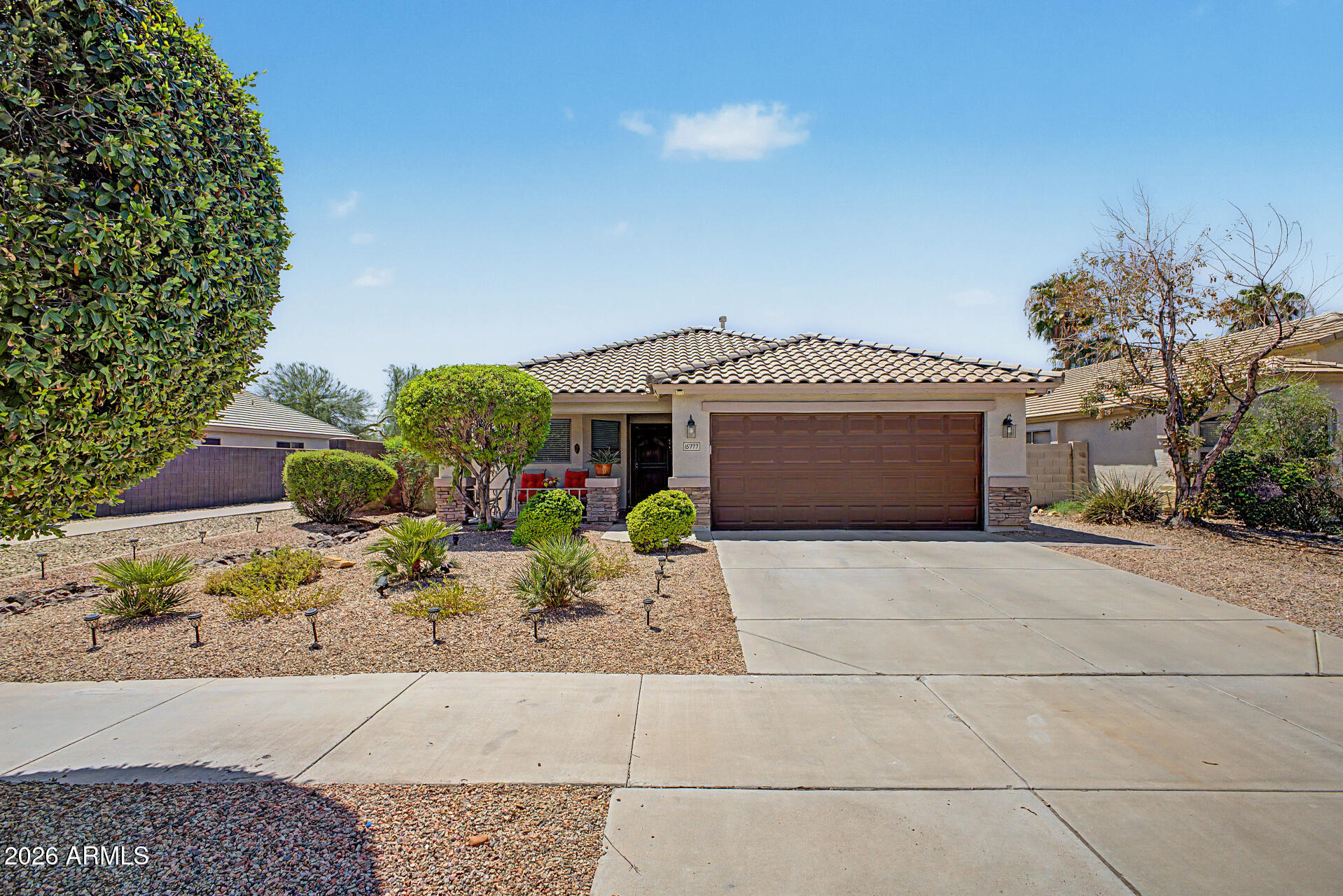 15777 W Latham Street — photo
