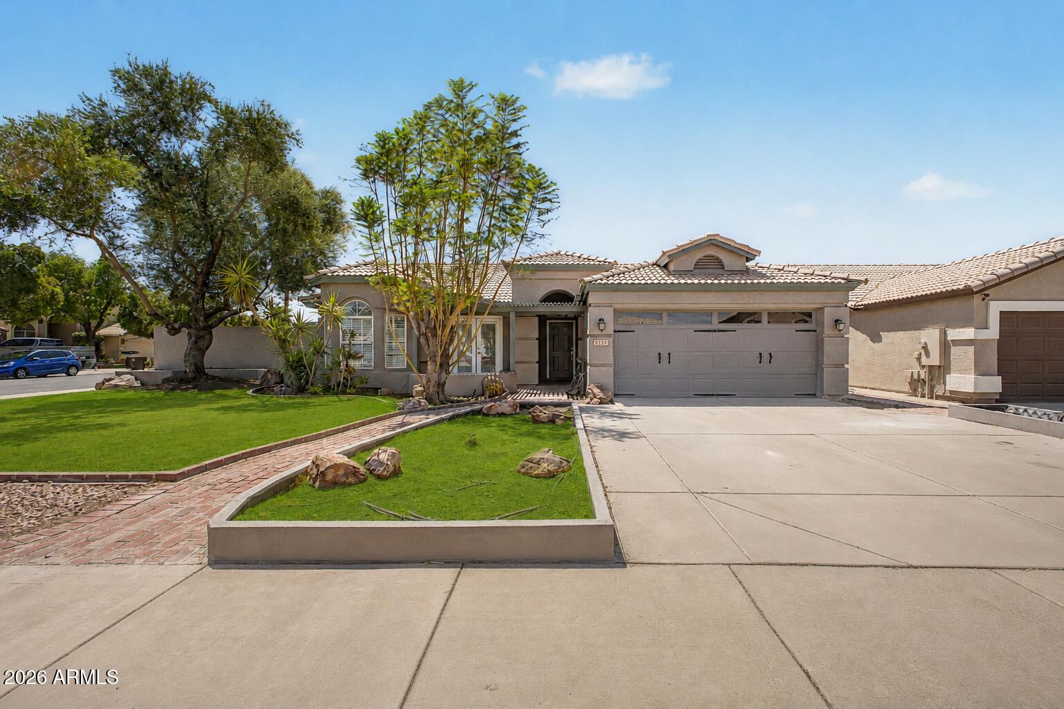 9139 W Paradise Lane — photo