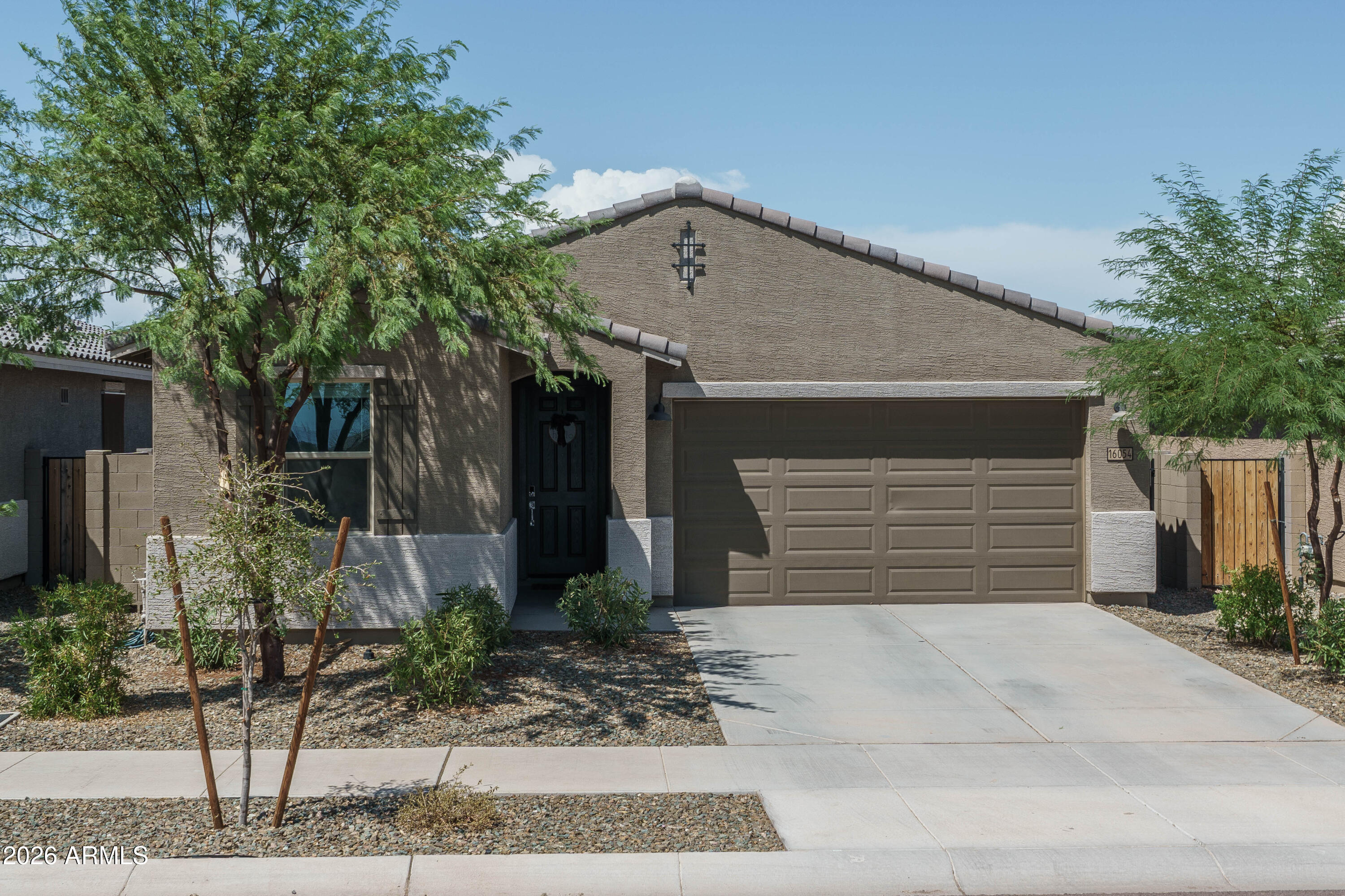 16054 W Smoketree Drive — photo
