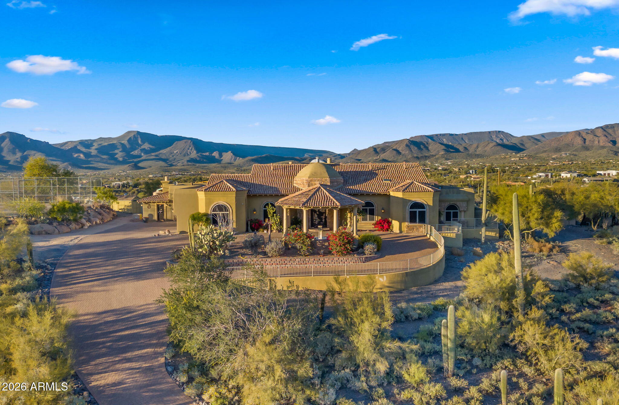 6562 E Cave Creek Road — photo