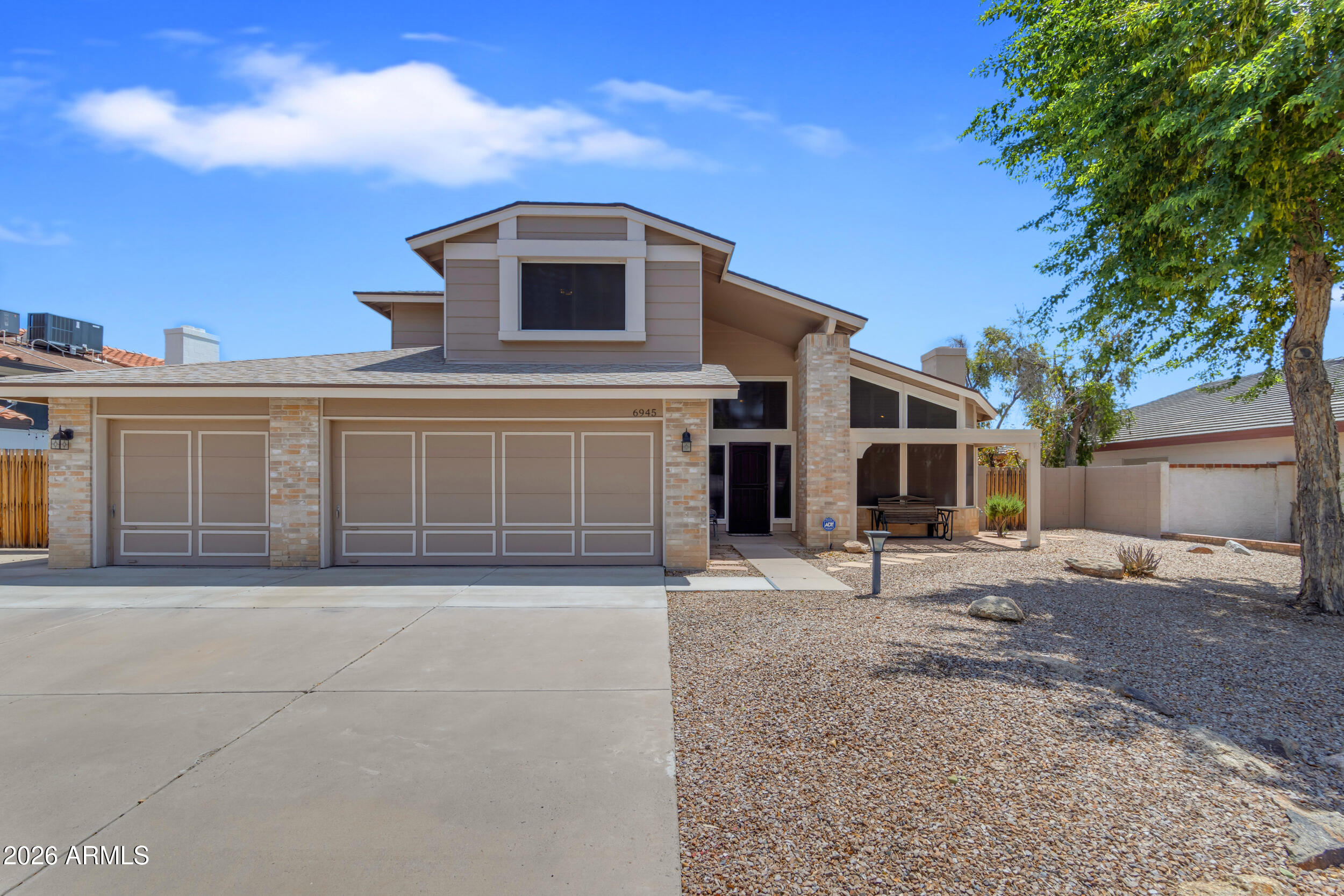 6945 W Columbine Drive — photo