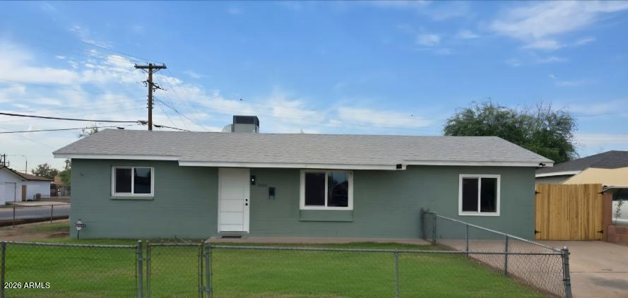 5703 W Sells Drive — photo