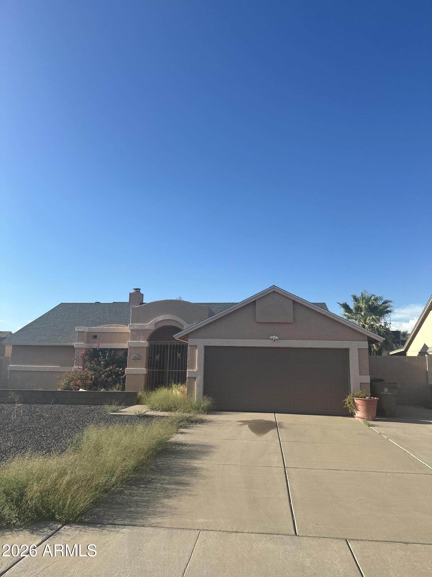 7110 W Laurel Lane — photo