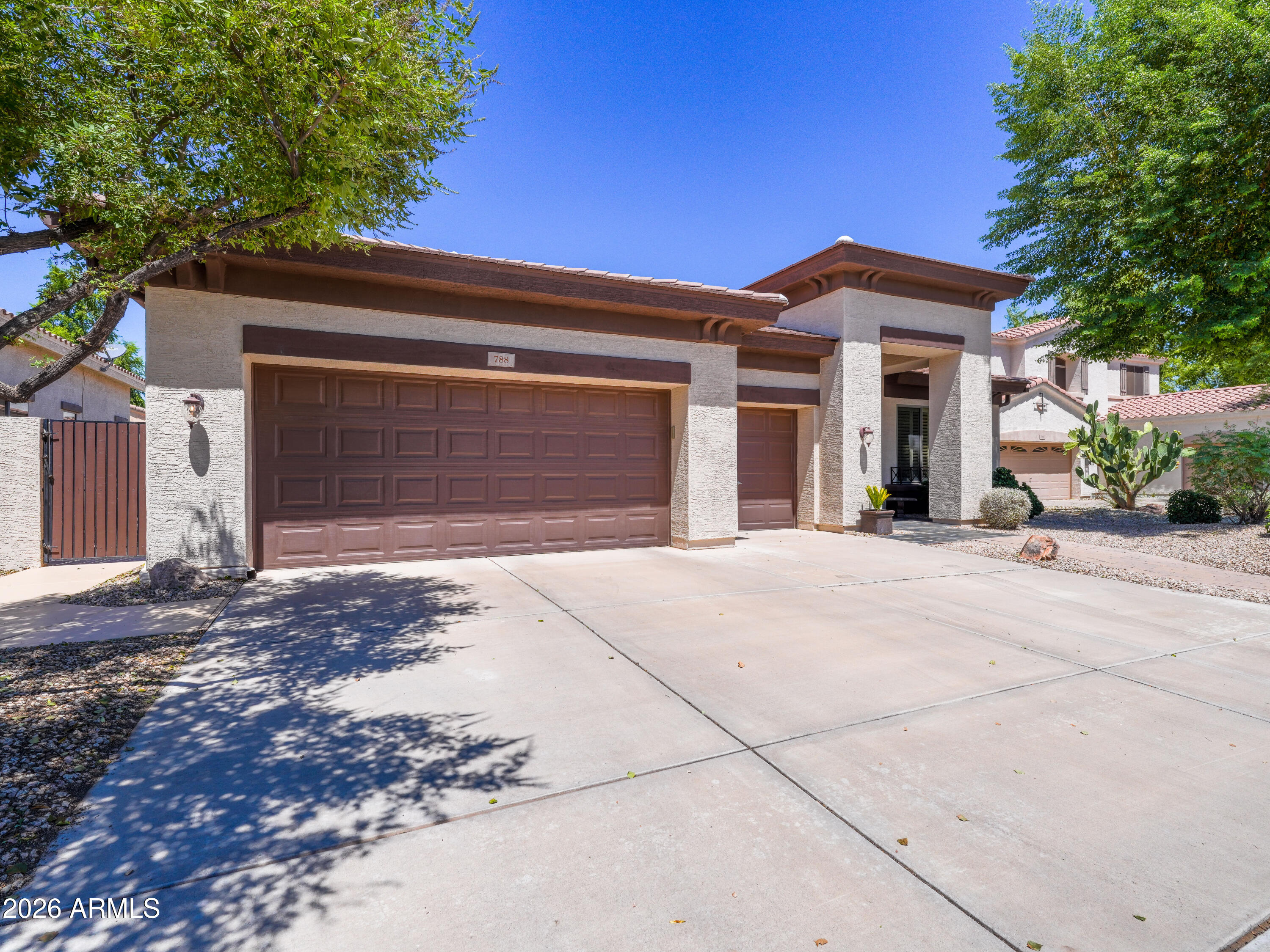 788 E Scorpio Place — photo