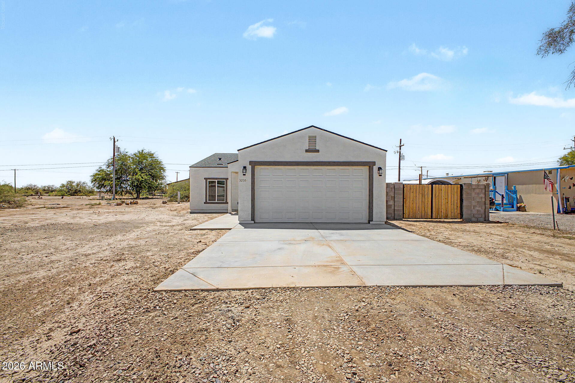 3235 W Vaquero Drive — photo