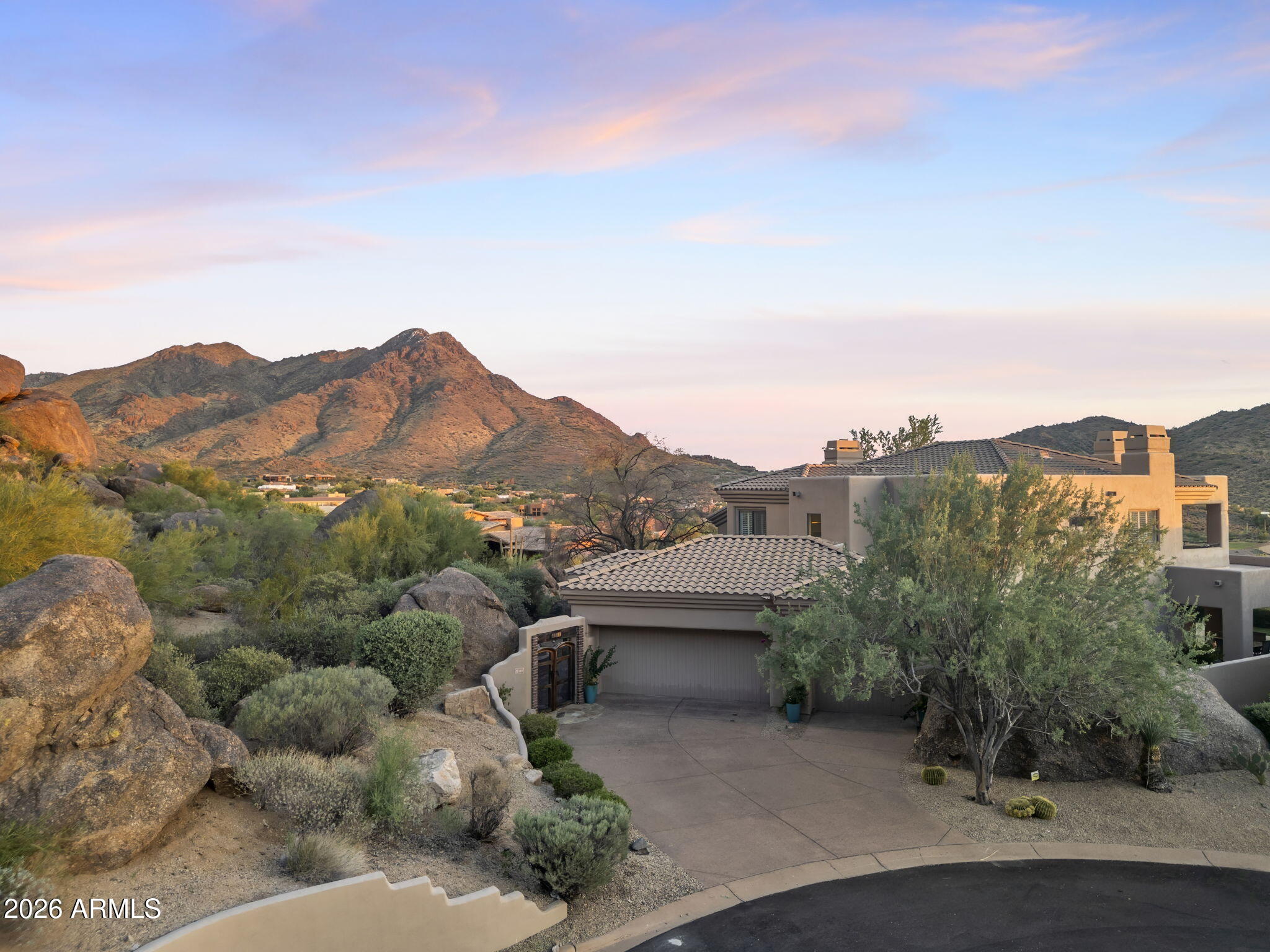 11189 E Juan Tabo Road — photo