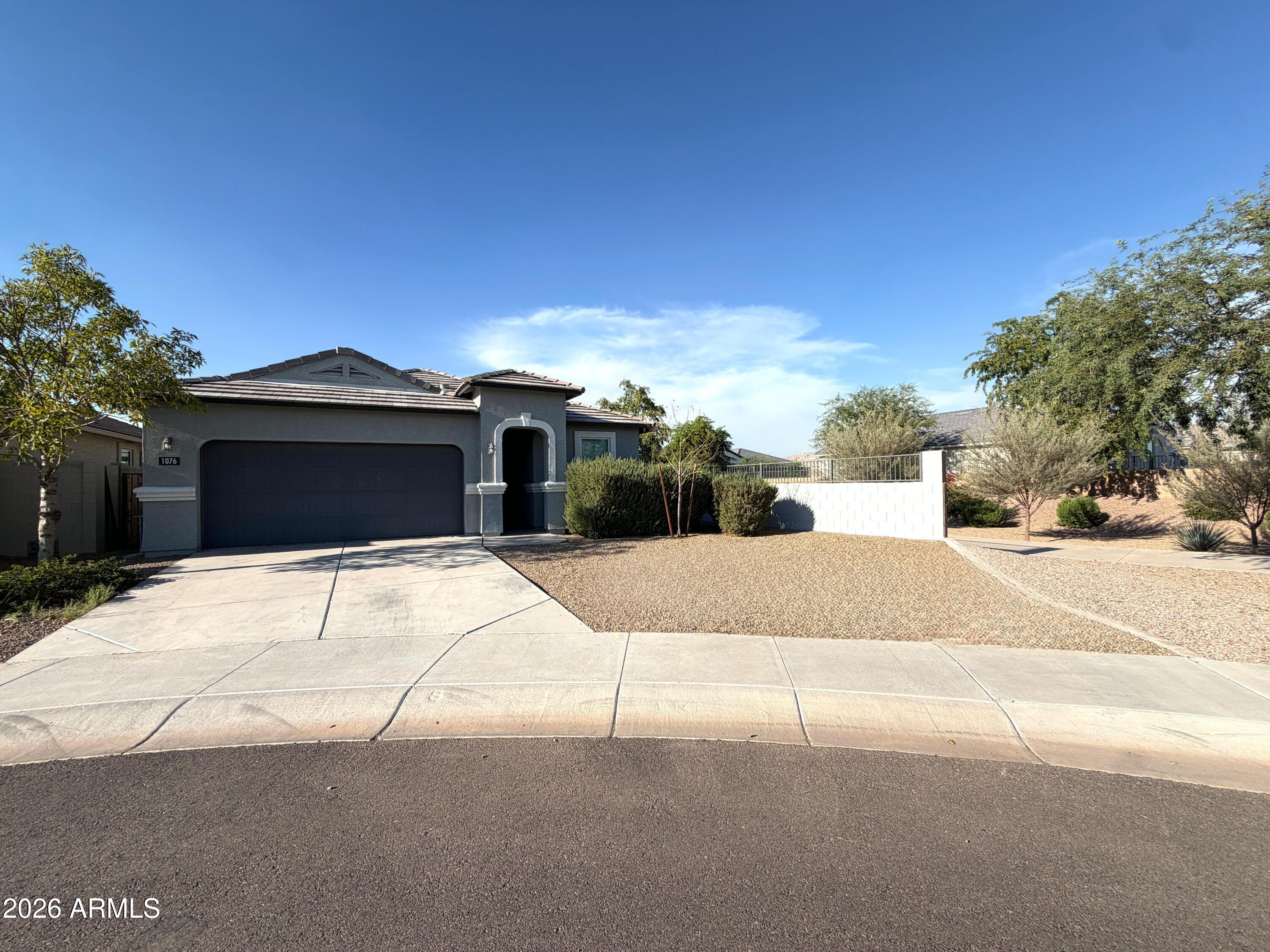 1076 W Sand Canyon Court — photo