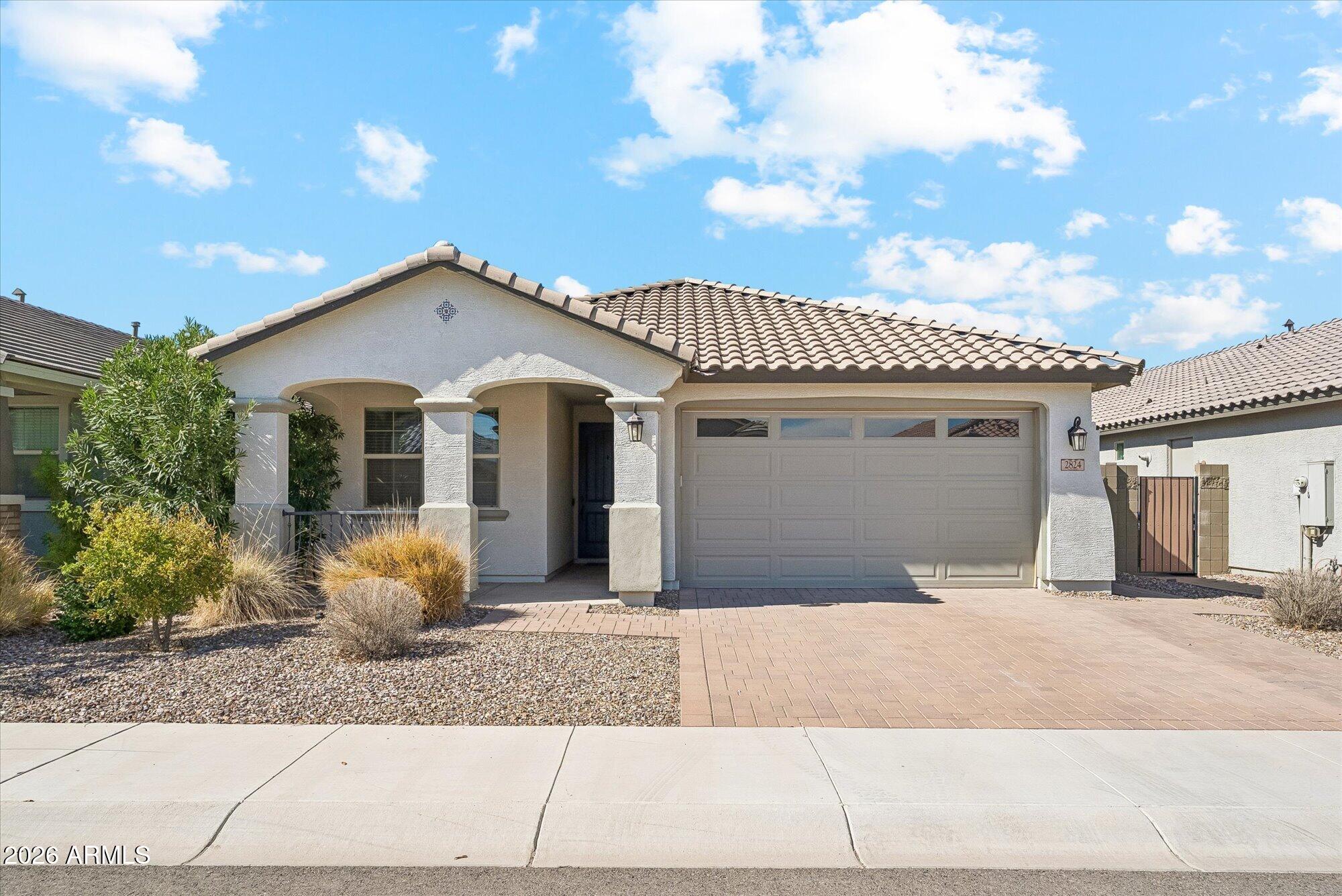 2824 W Rainbow Drive — photo