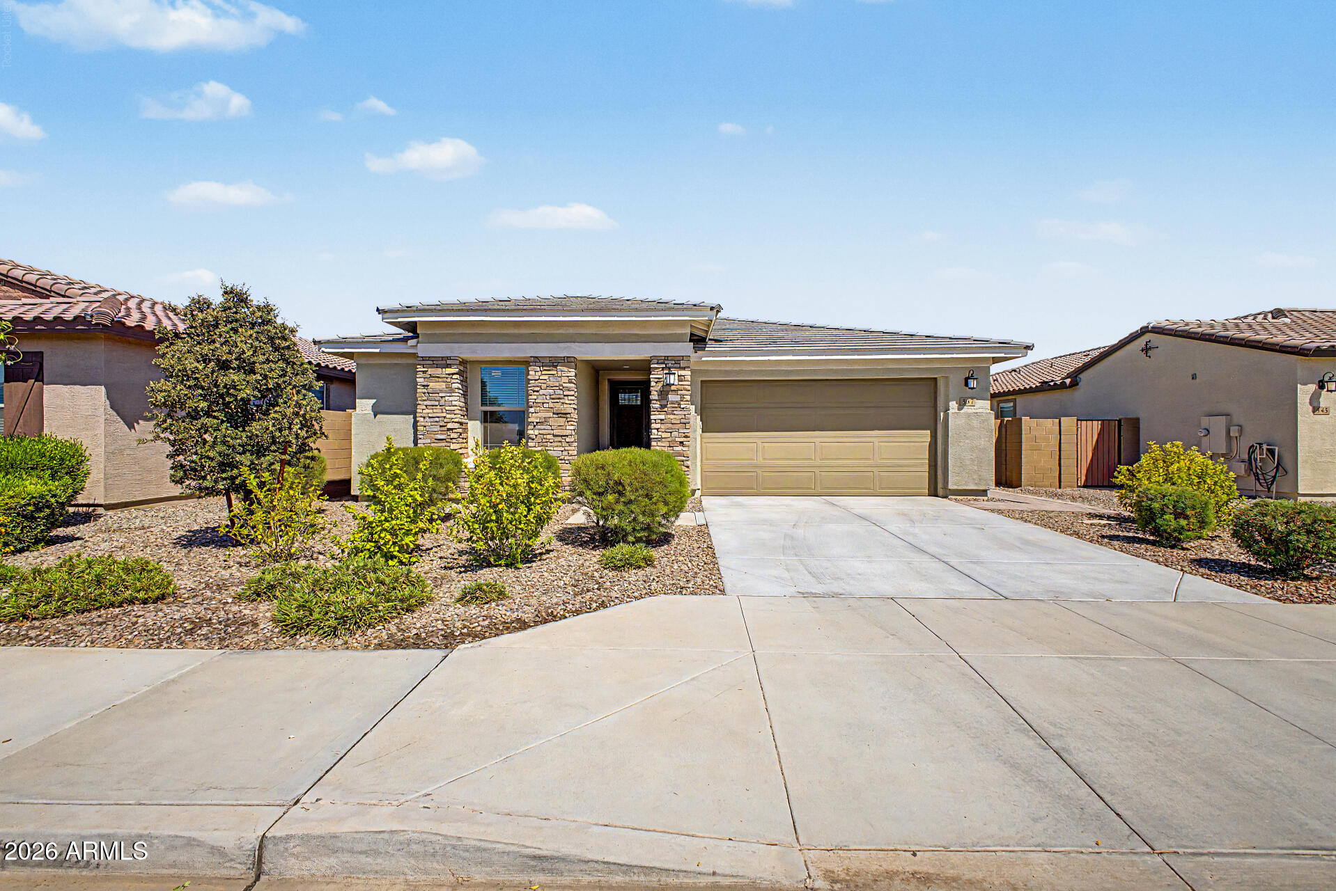 537 S Pheasant Drive — photo