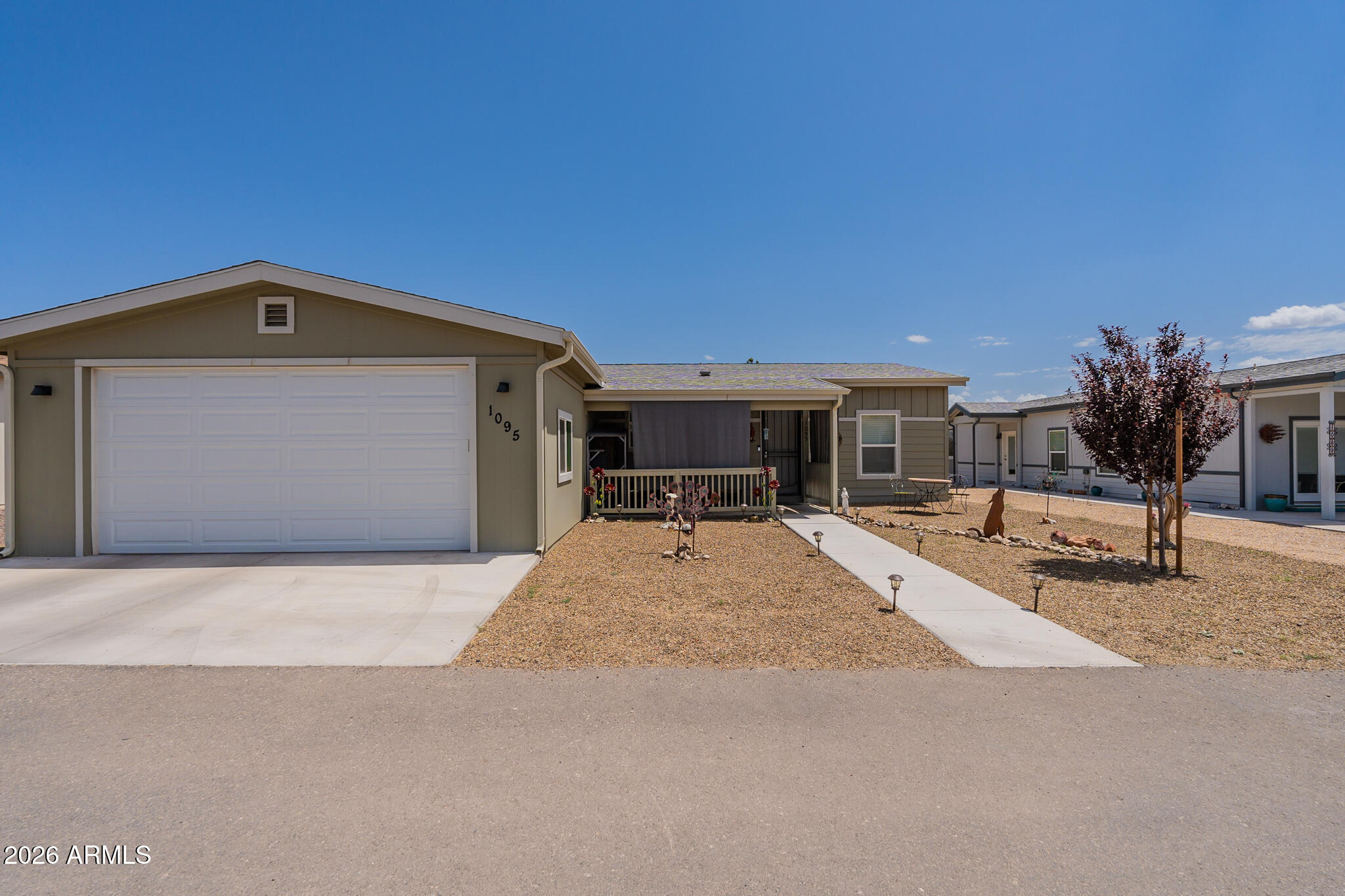 1095 Nicklaus Drive — photo