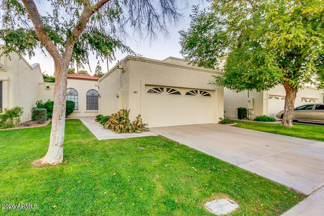 7720 S Heather Drive — photo