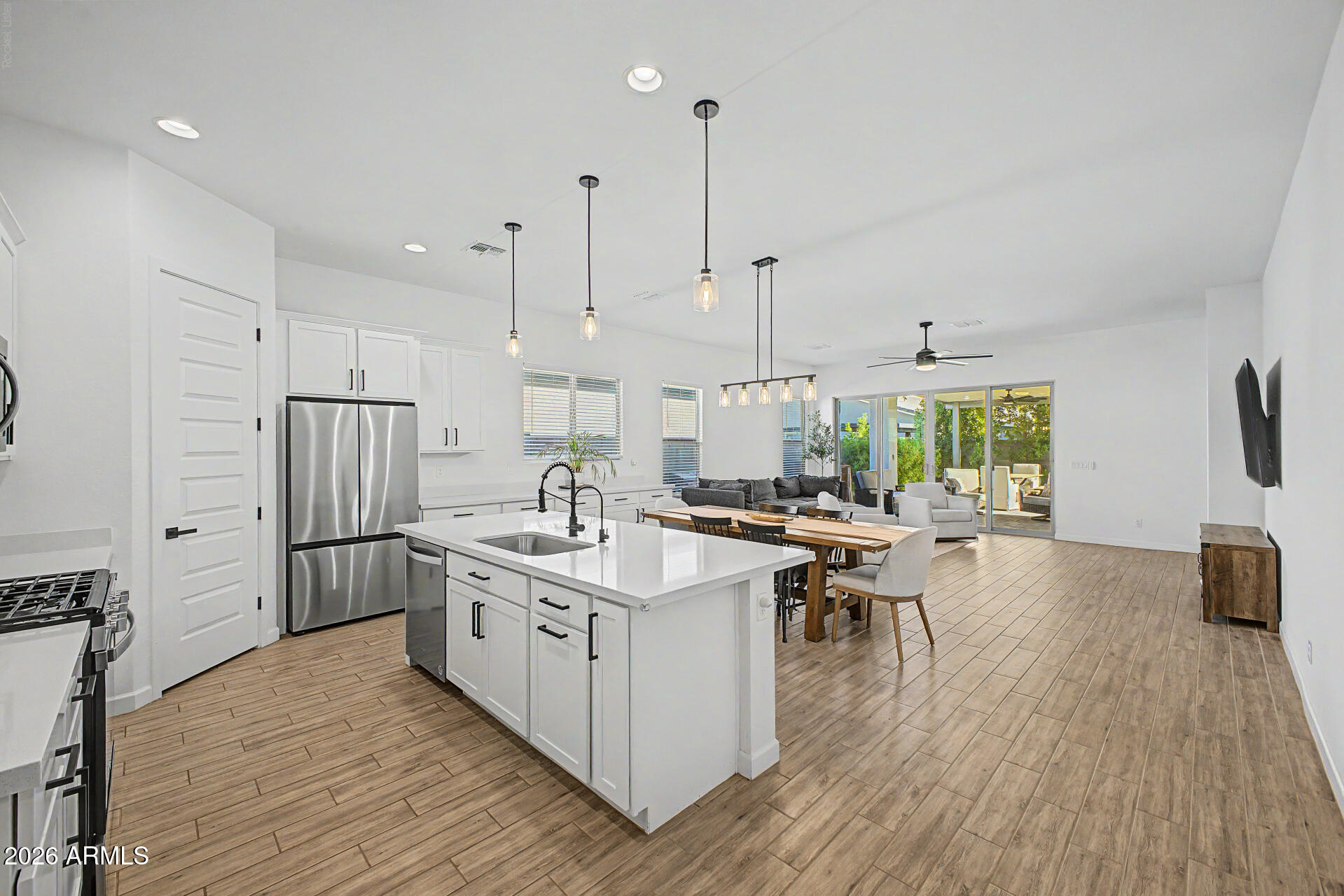 11303 E Utah Avenue — photo