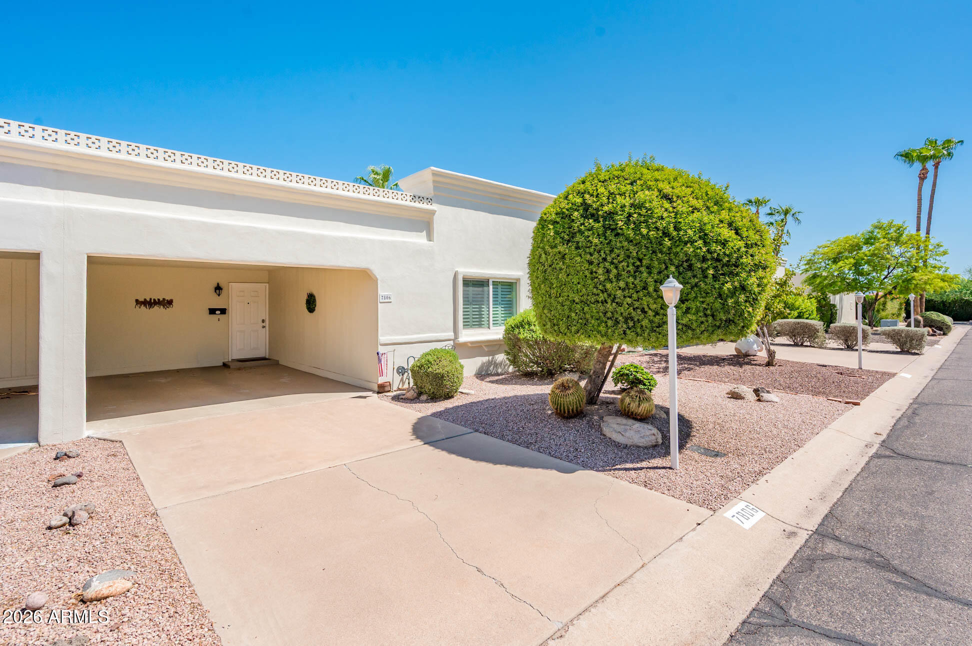7806 E Bonnie Rose Avenue — photo