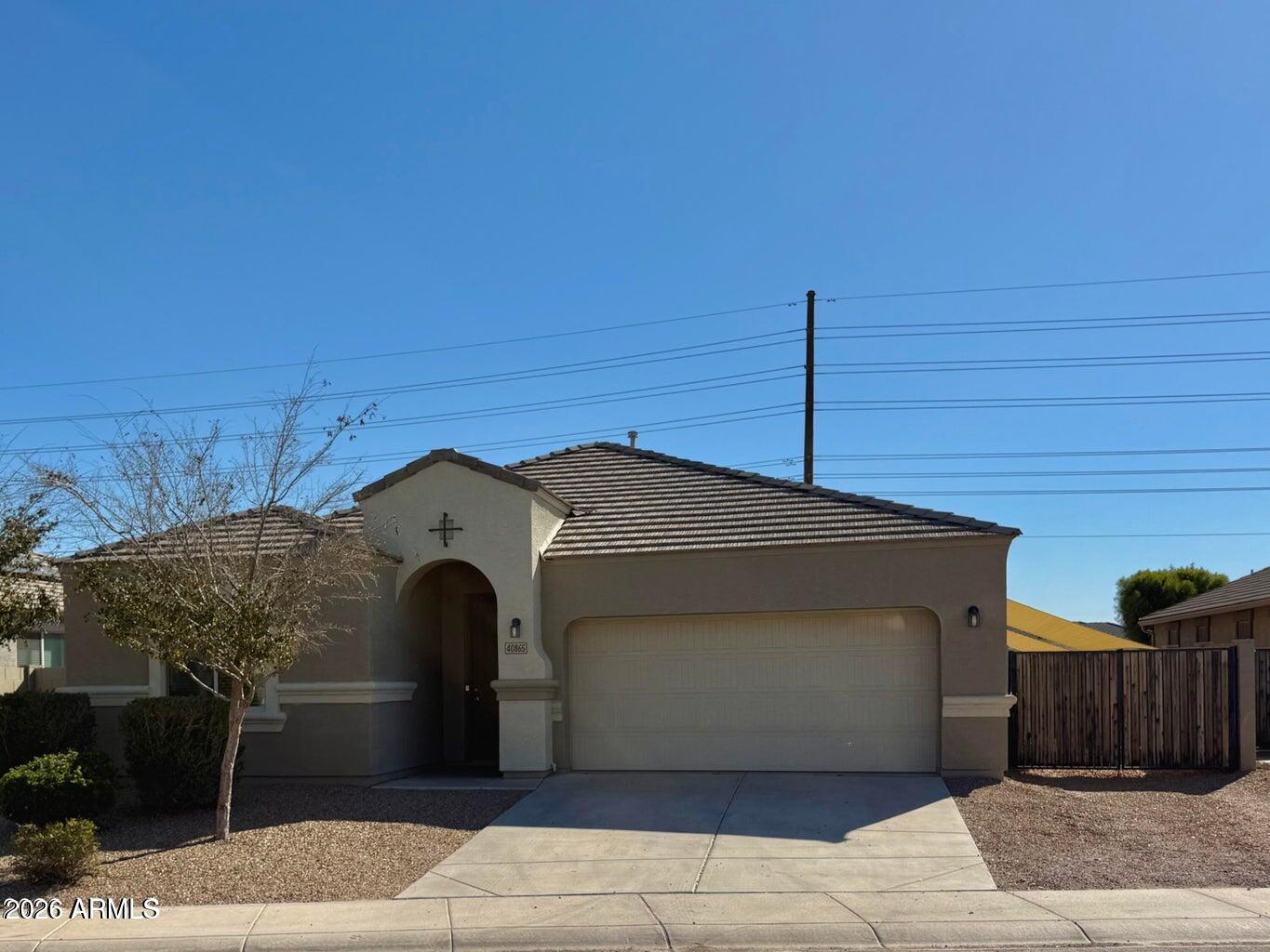 40865 W Hensley Way — photo