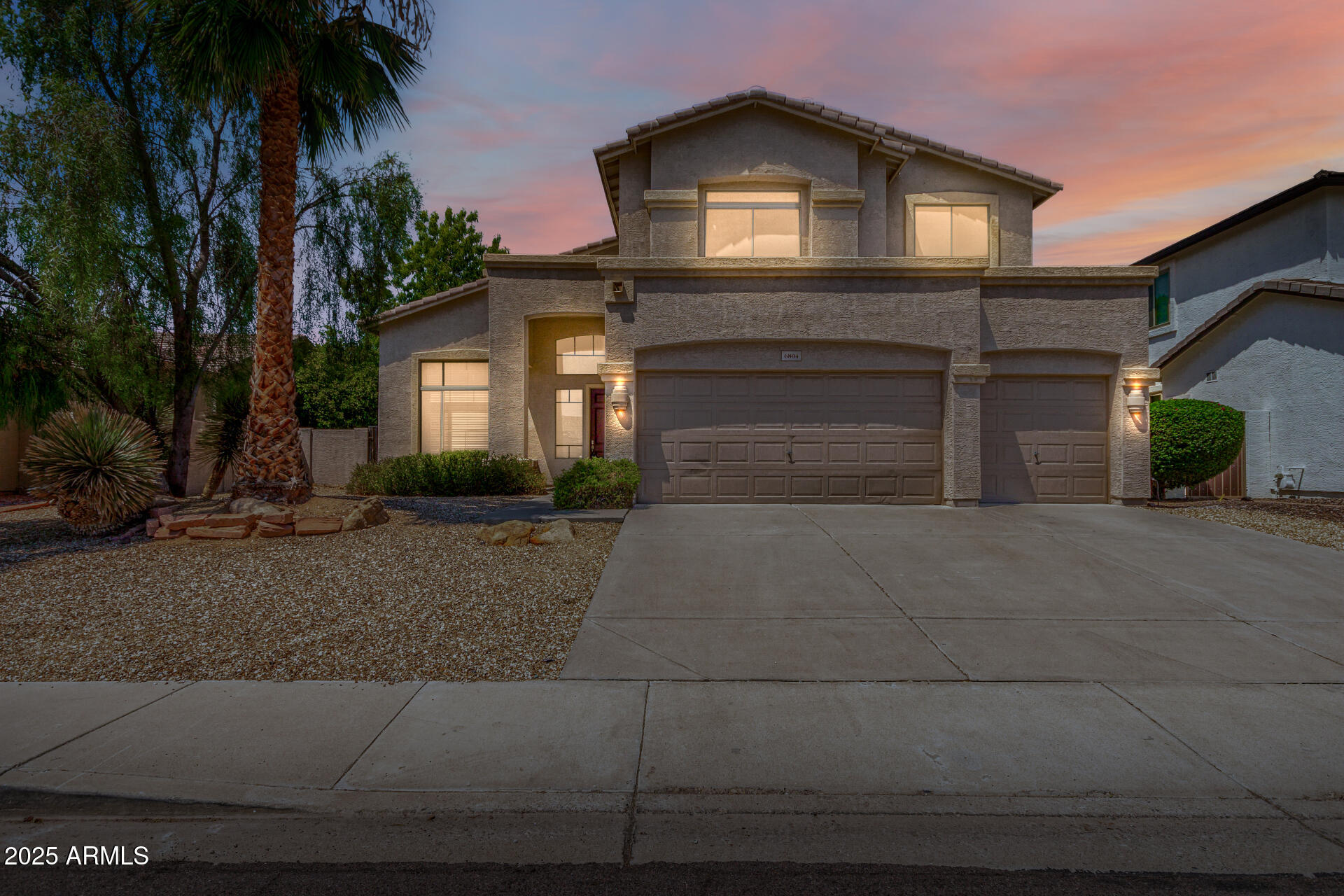 6804 W Lone Cactus Drive — photo