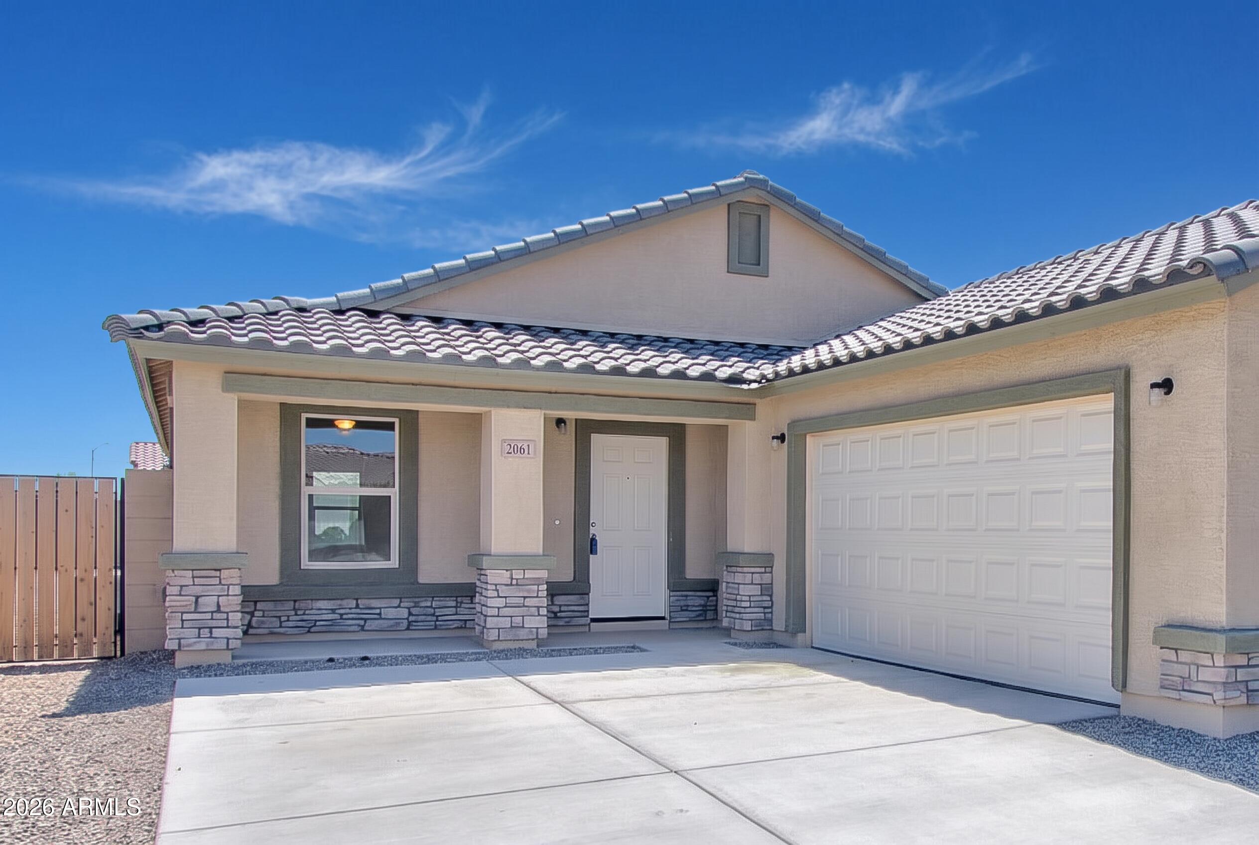 2061 E Julian Drive — photo