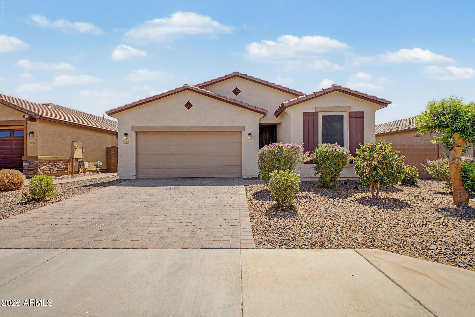 10817 W Hadley Street — photo