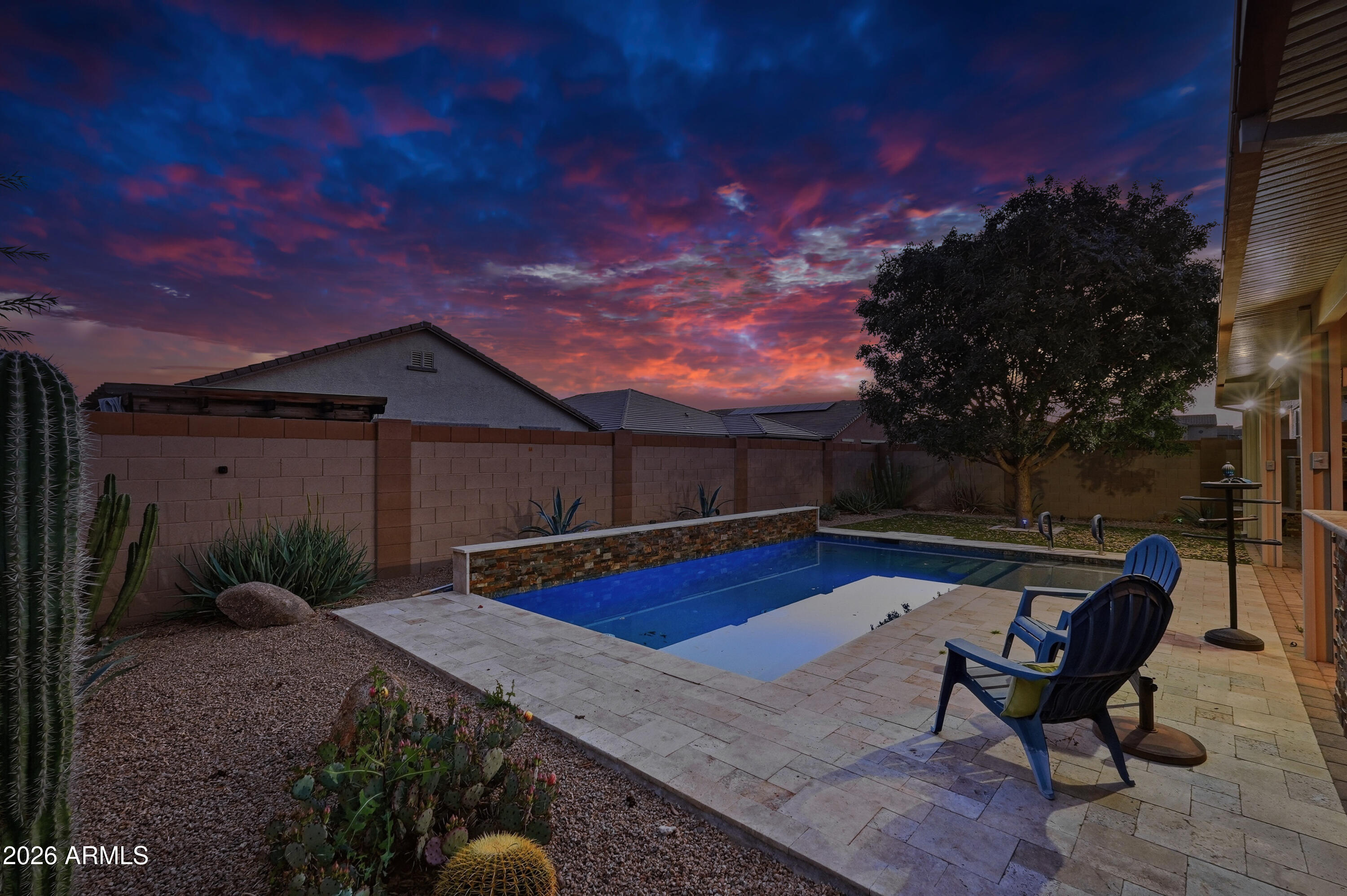 15869 W Mauna Loa Lane — photo