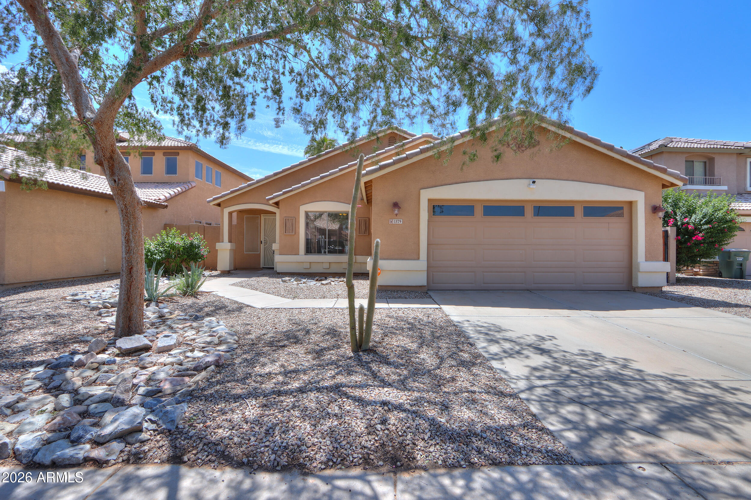 1579 E Eagle Court — photo