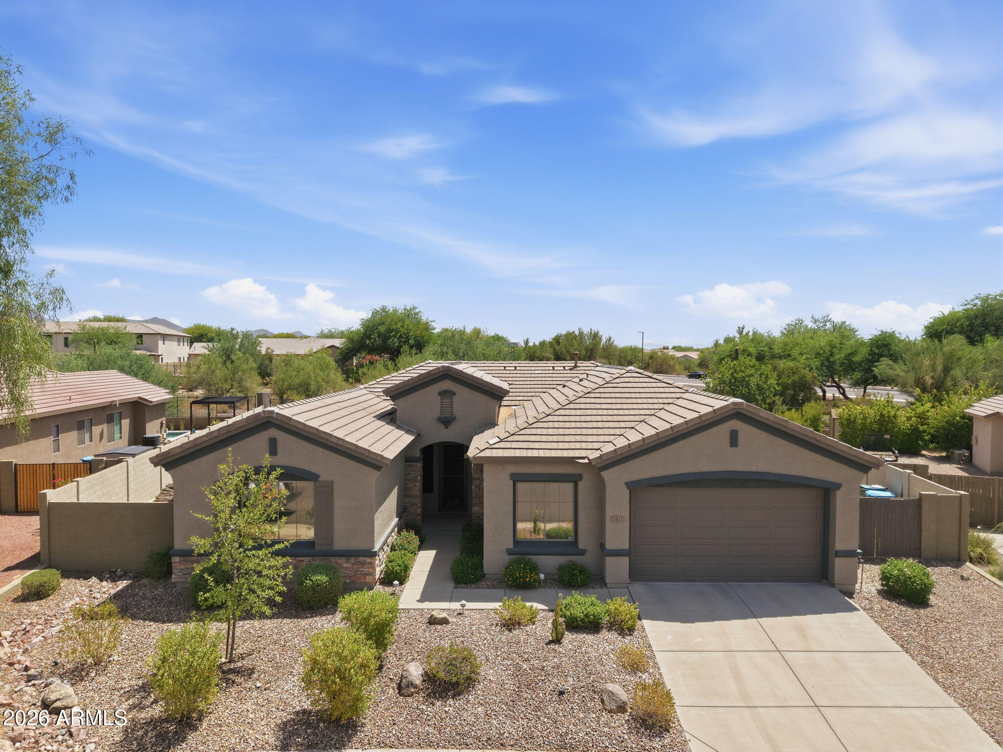 2421 W Kit Carson Court — photo